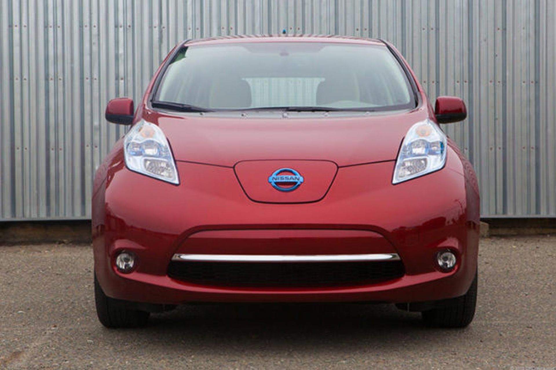 nissan-leaf