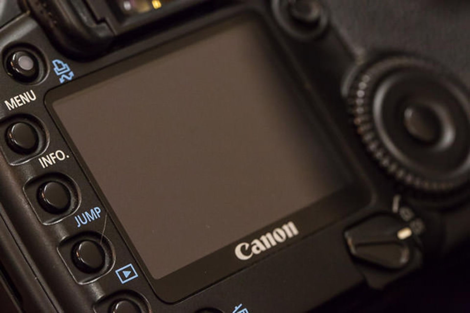 dslr-screen