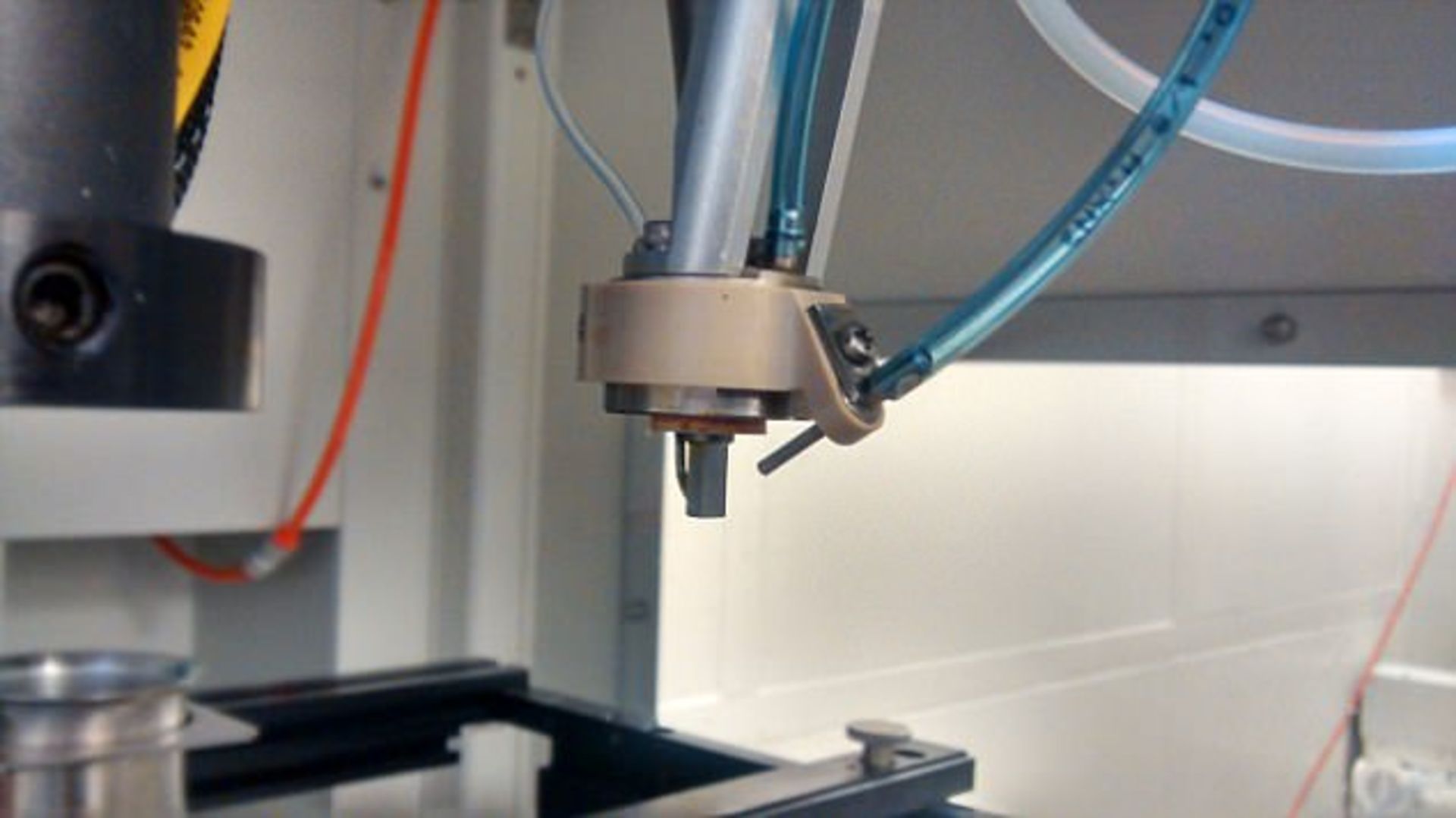 1406910807662 wps 3 Spray Coater Nozzle jpg