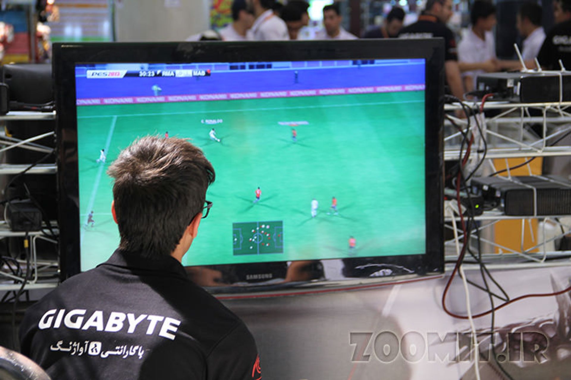 آواژنگ جام خلیج فارس