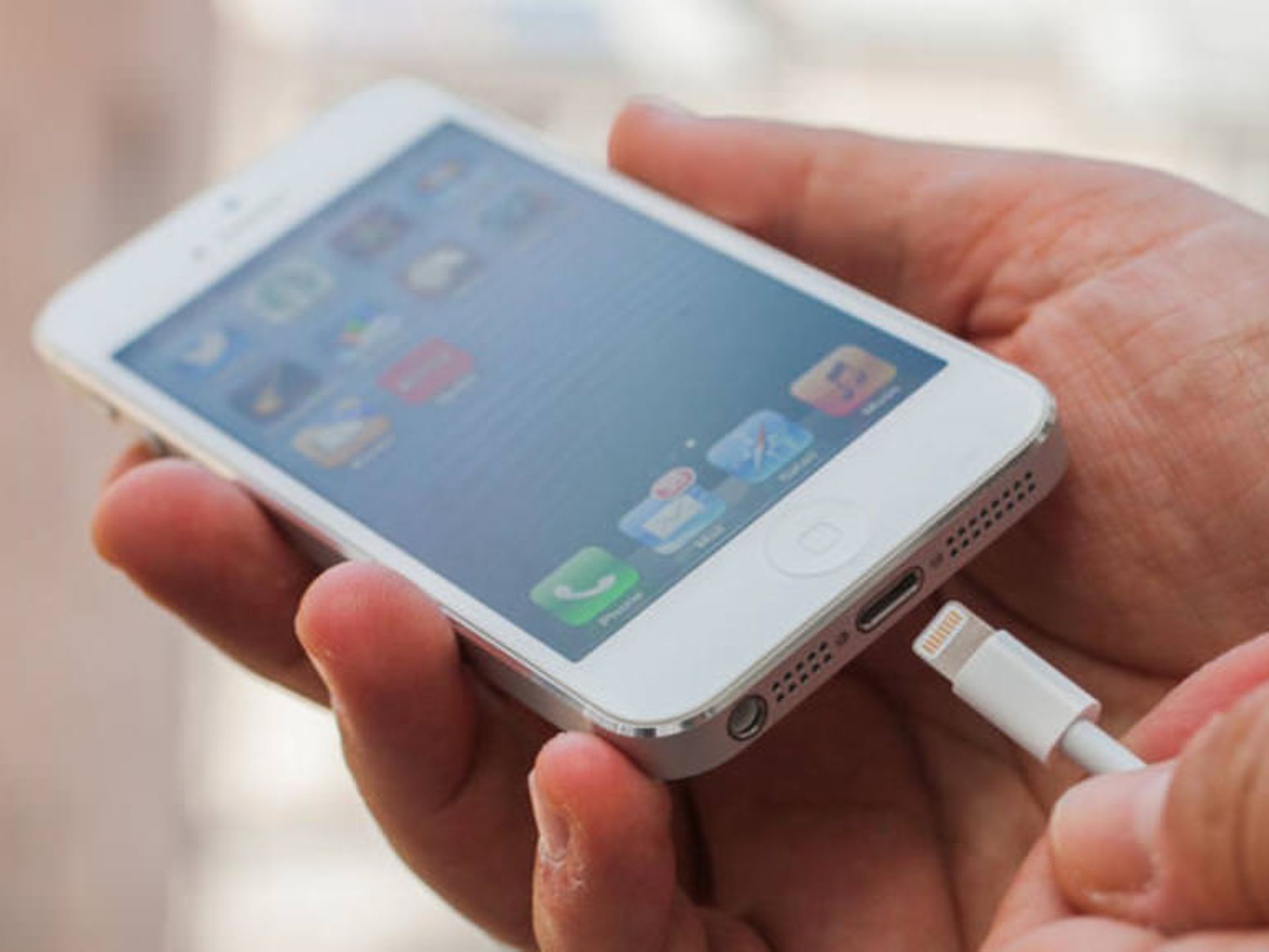 16-iphonetricks-chargefaster