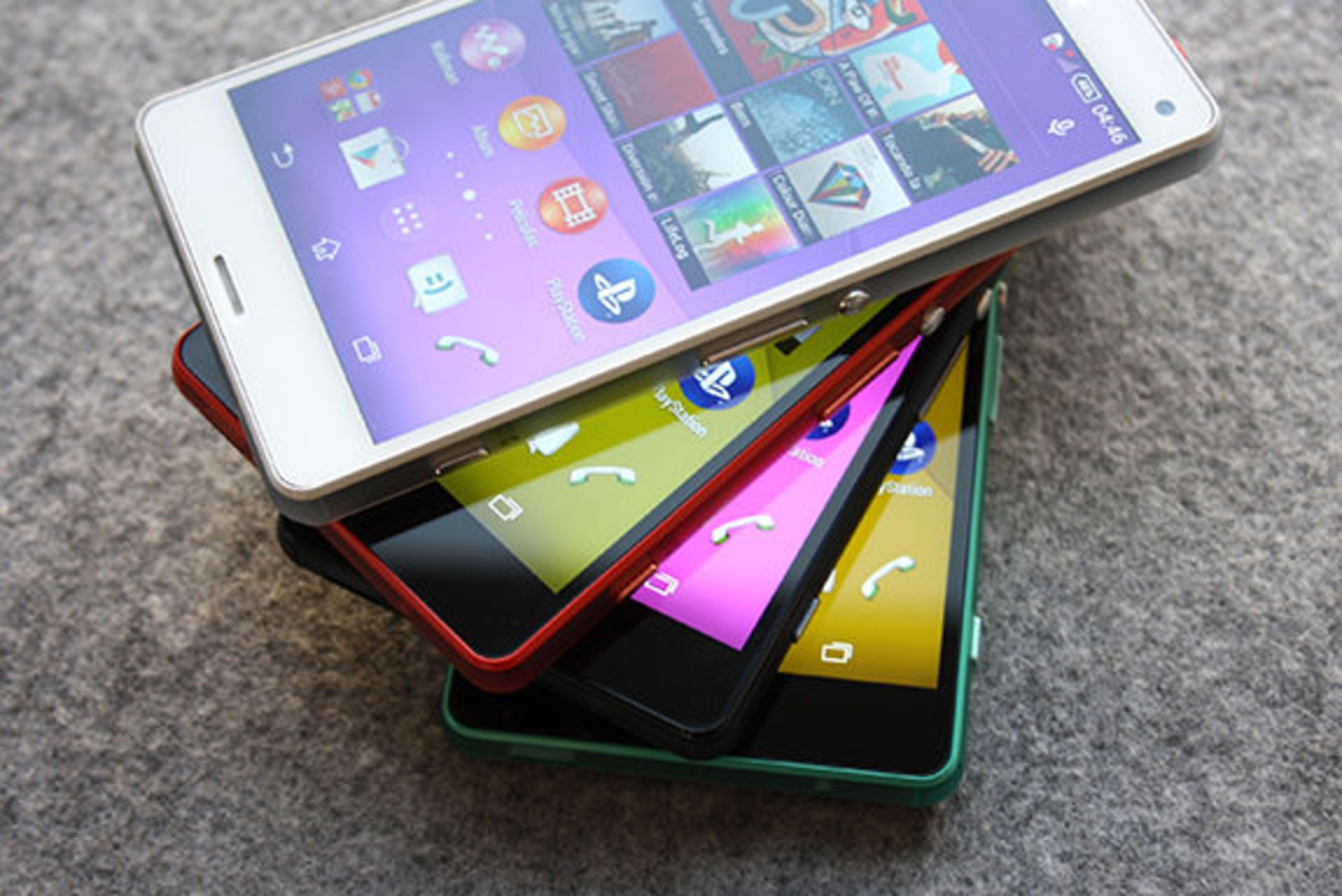 بررسی تبلت ۸ اینچی سونی Xperia Z3 Tablet Compact