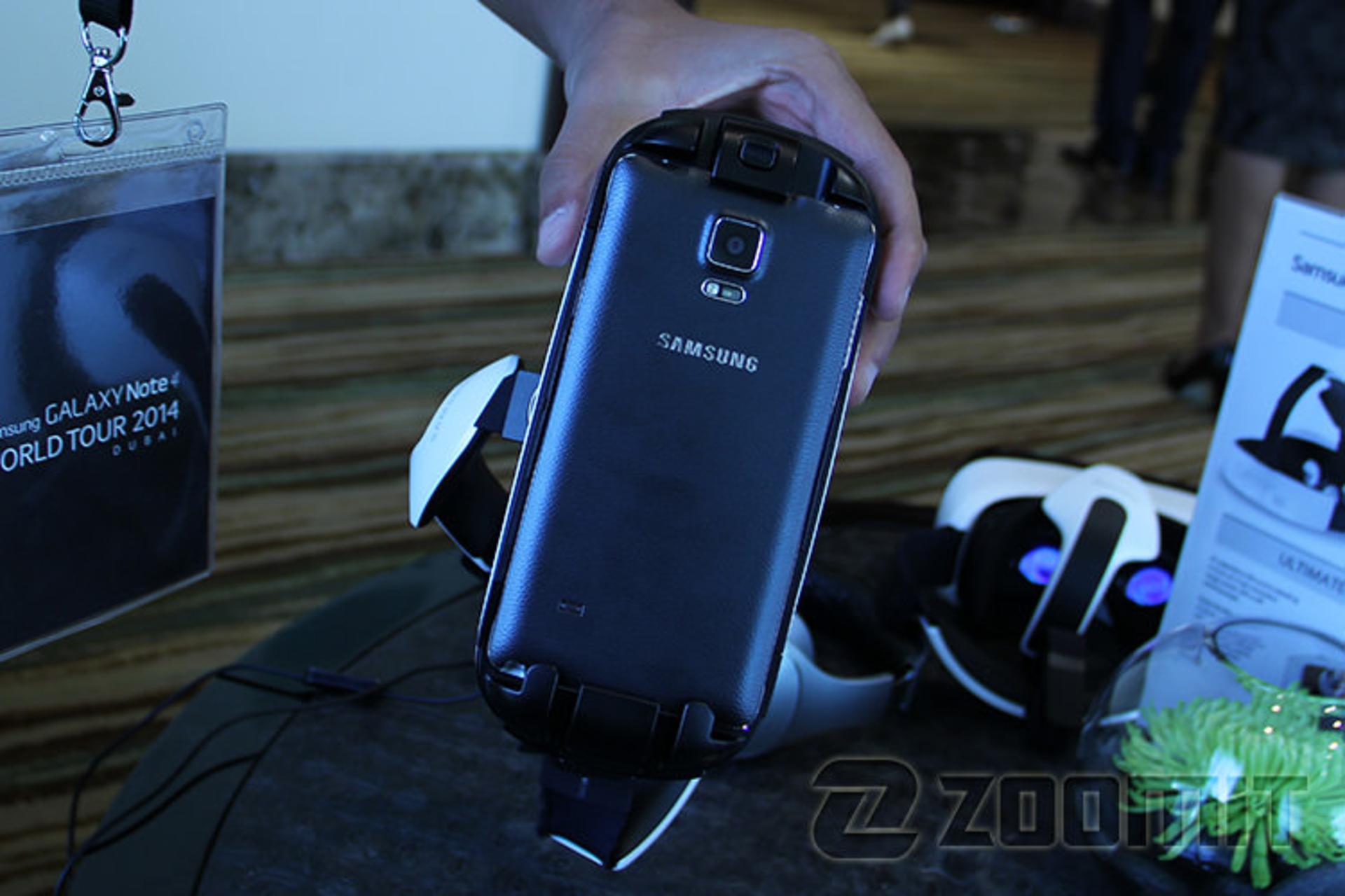 02 gear vr