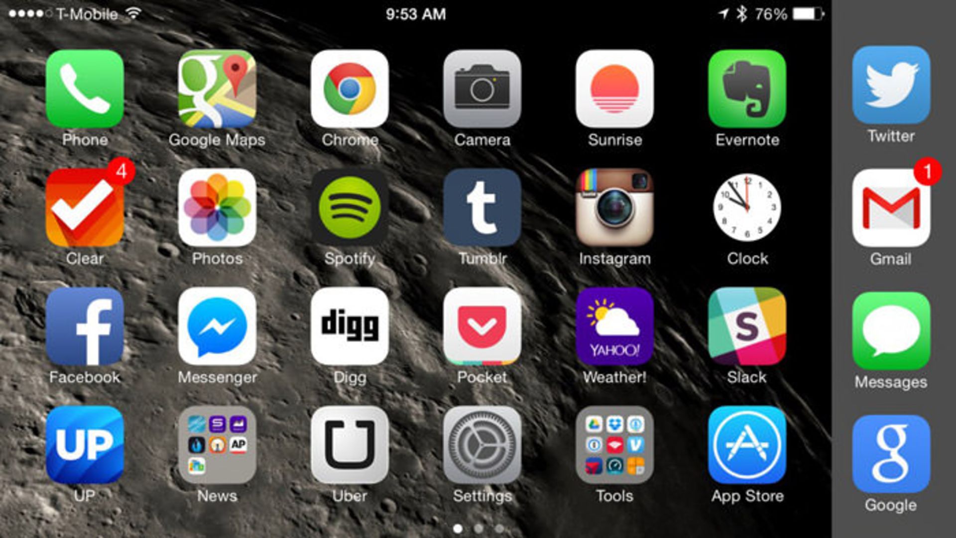 the-iphone-6-plus-lets-you-view-your-home-screen-in-landscape-mode