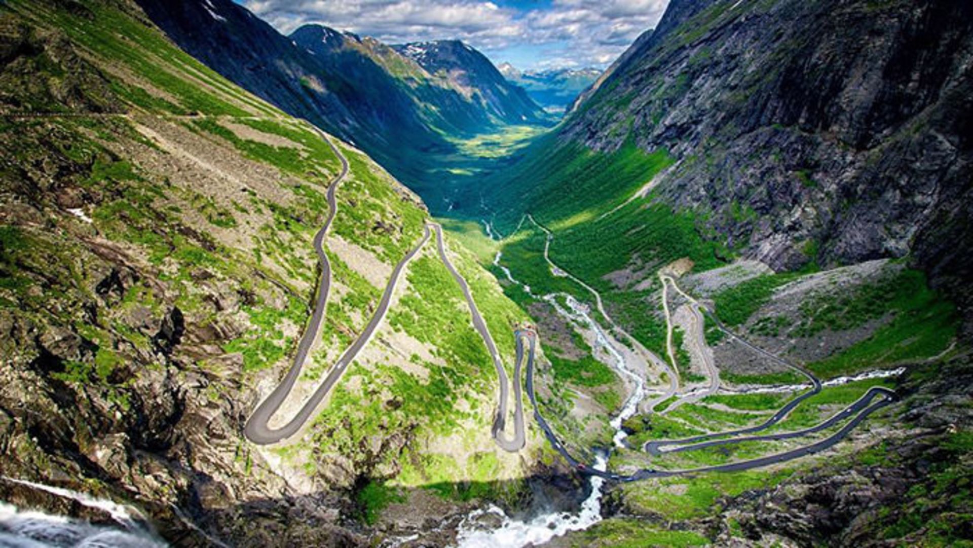 Trollstigen12  880