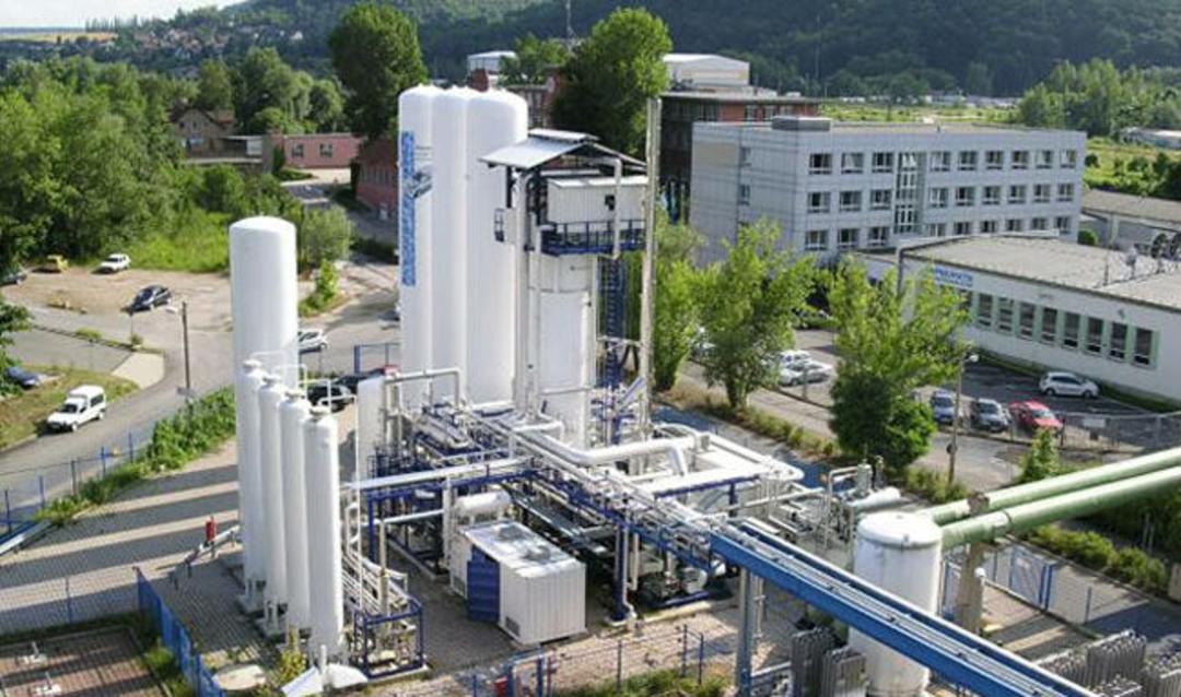 FCV-3