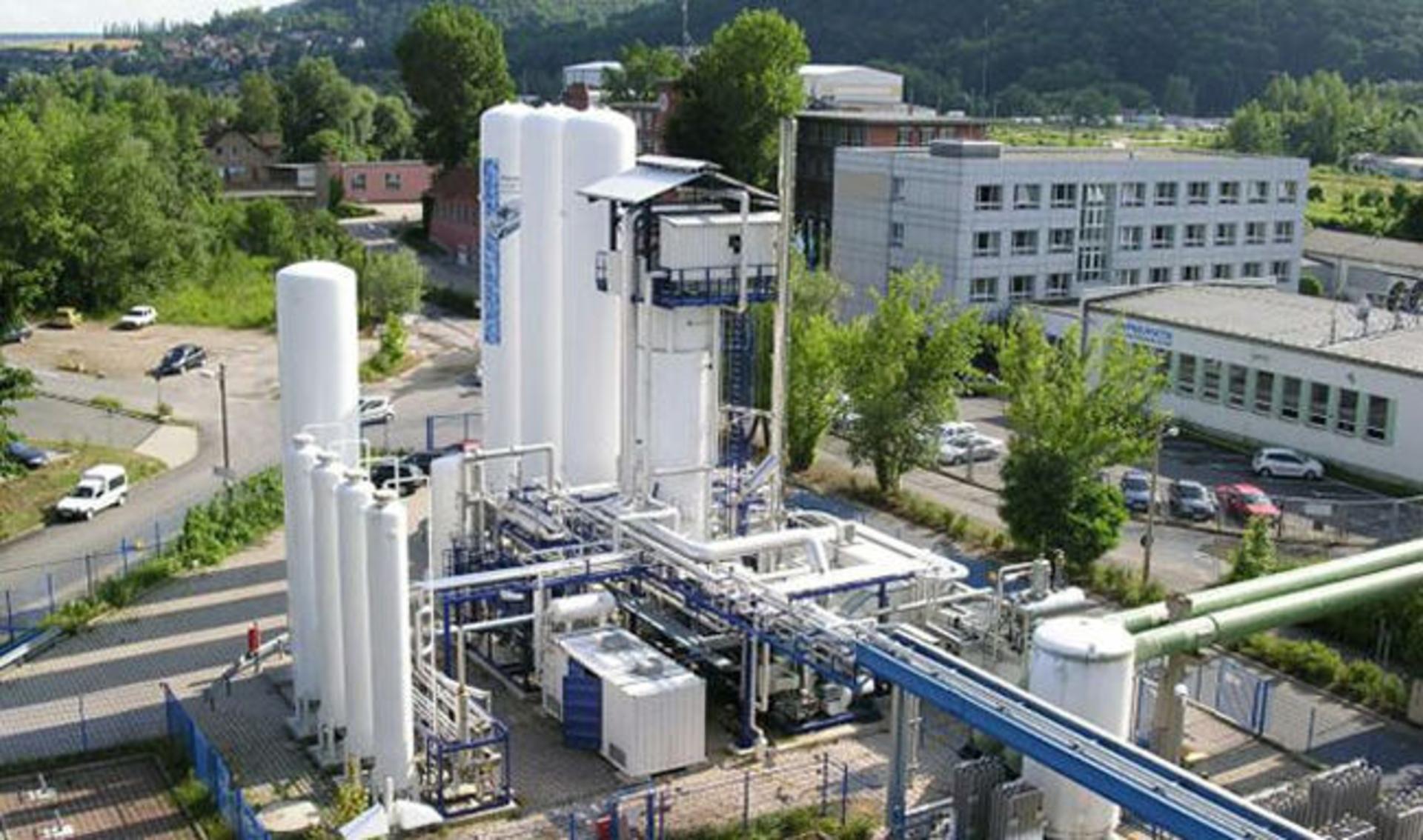 FCV-3