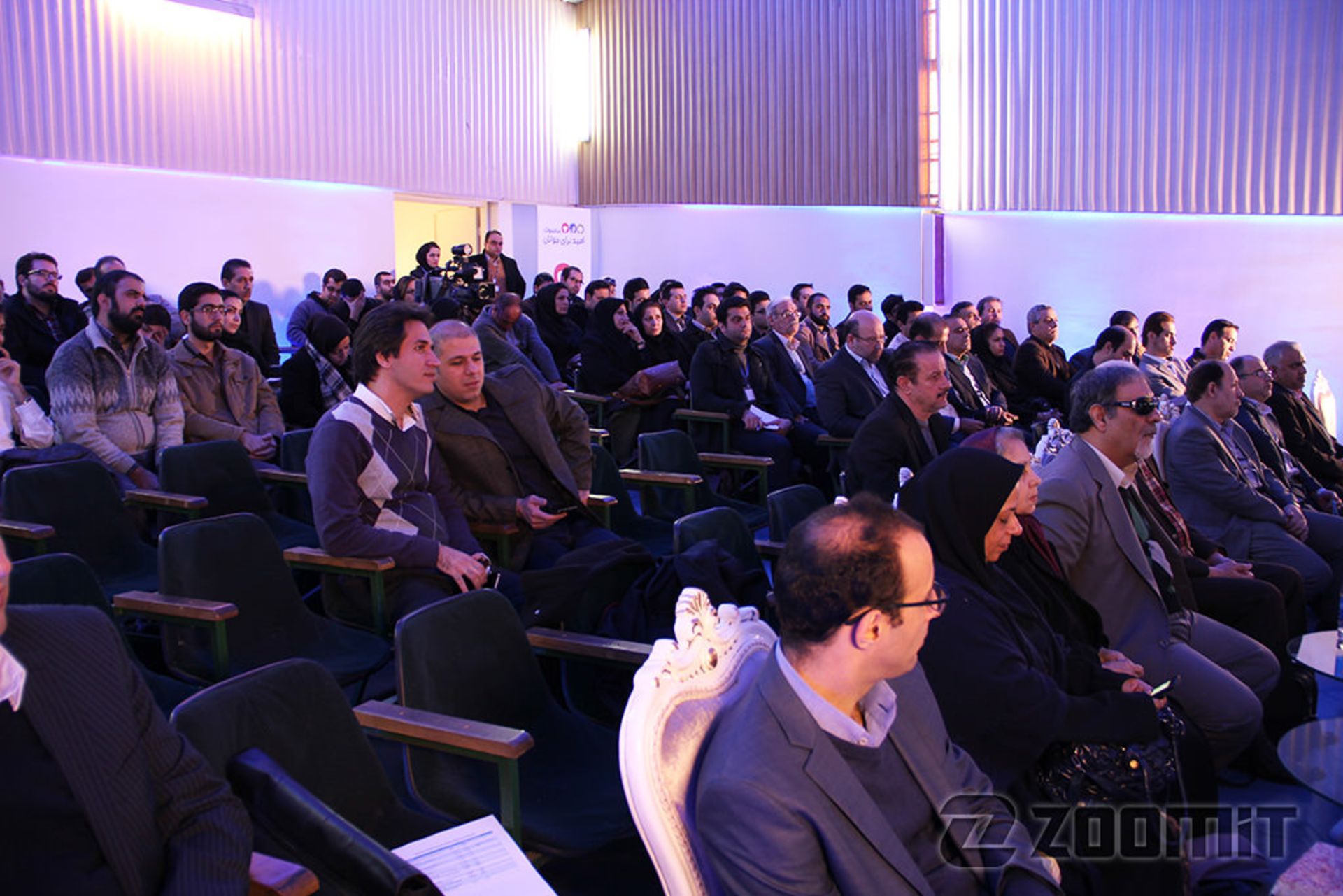 کمپین امید برای جوانان