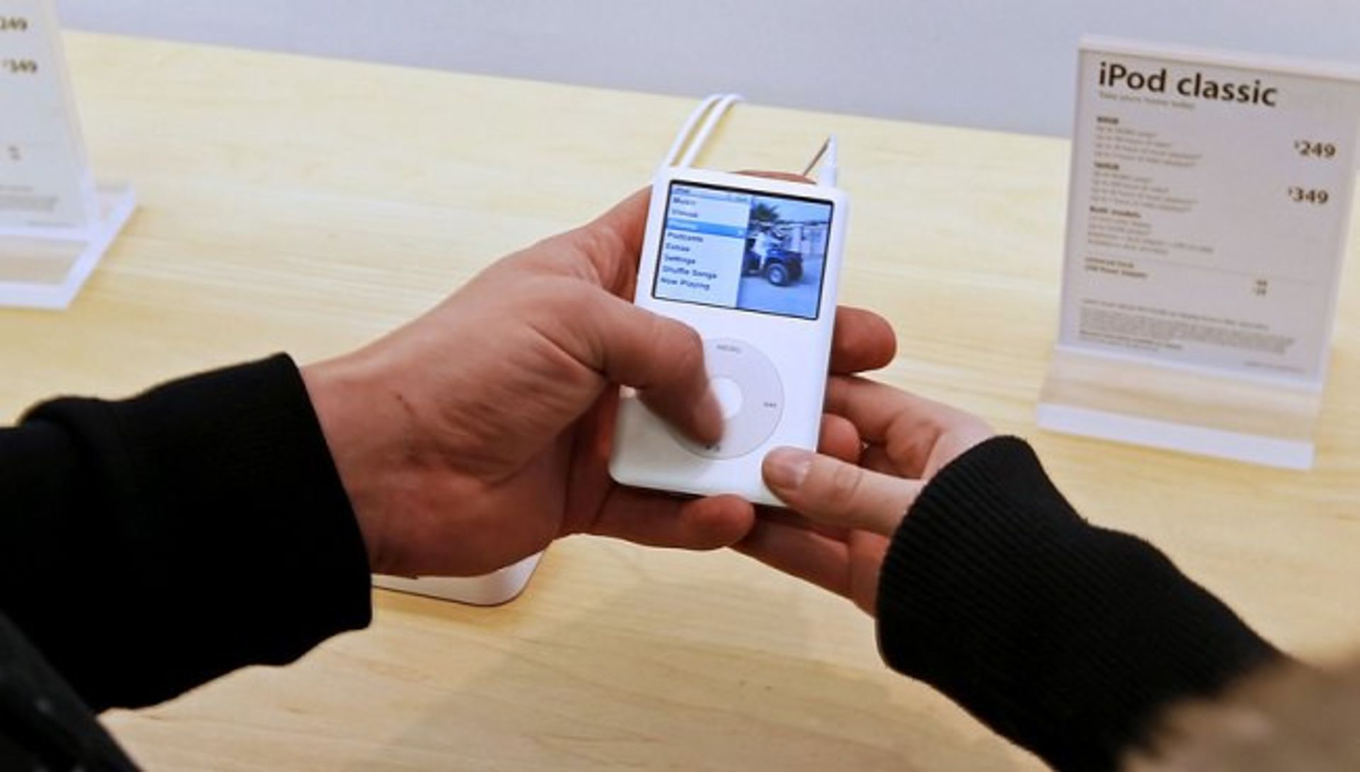 1-ipod classic