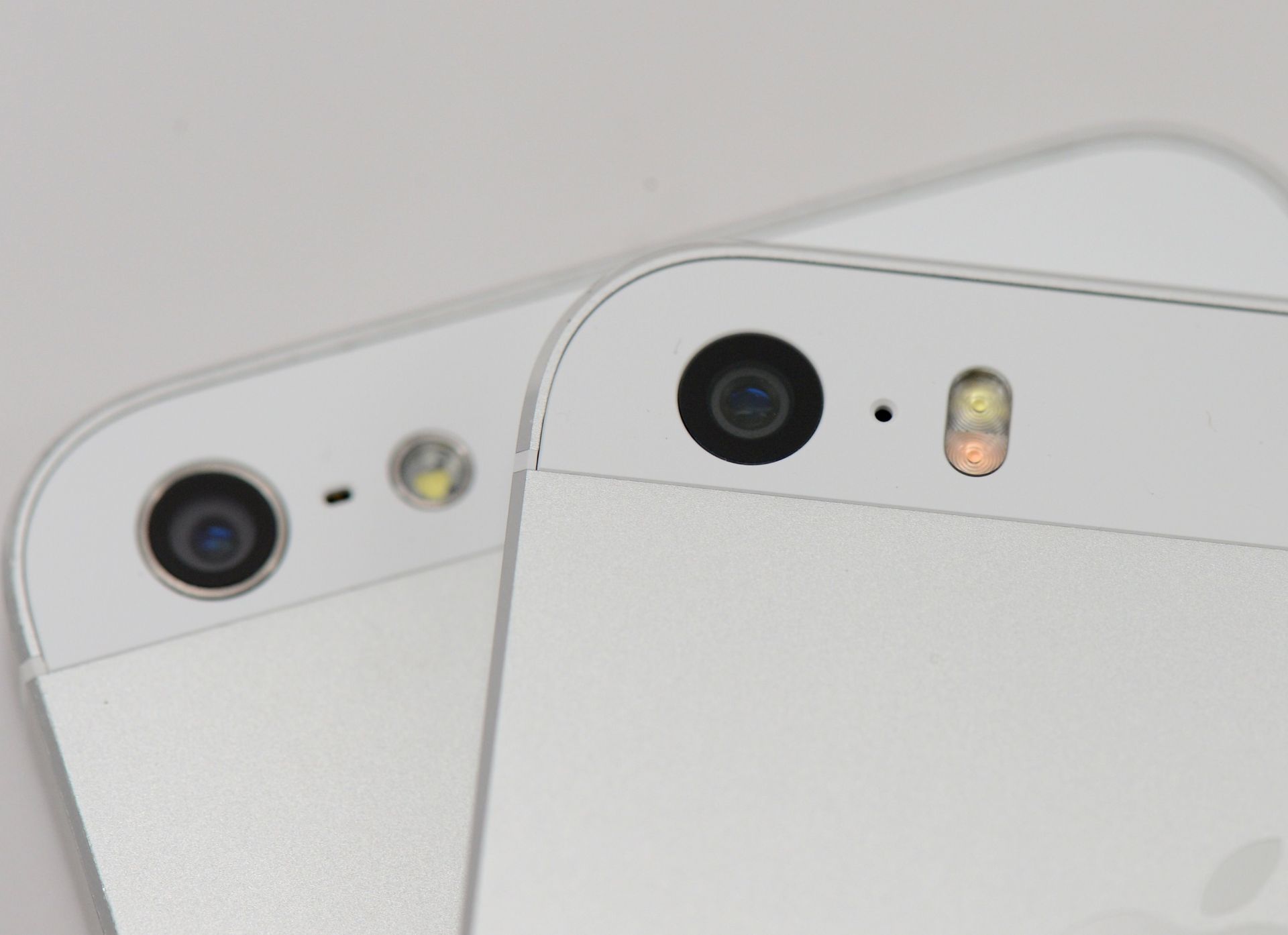iPhone-5s-Review-2014-Camera