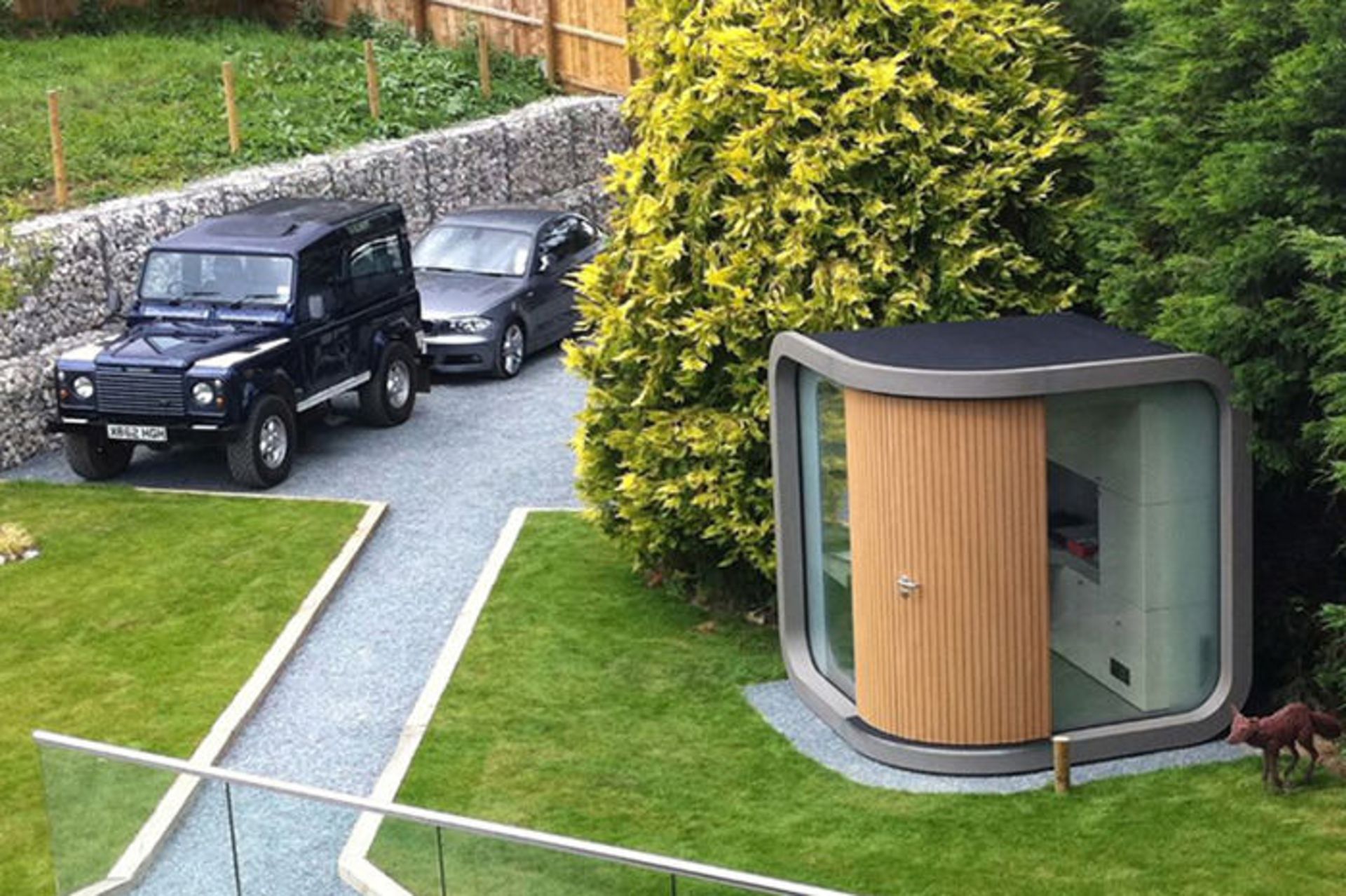 طرحی خلاقانه برای دفتر کار در منزل