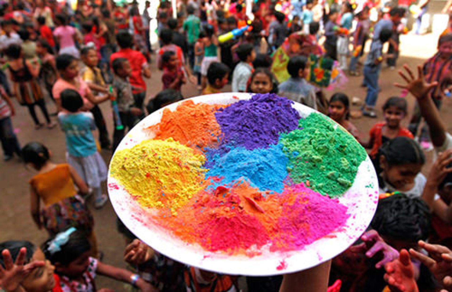 جشنواره‌ی رنگ ها در هند