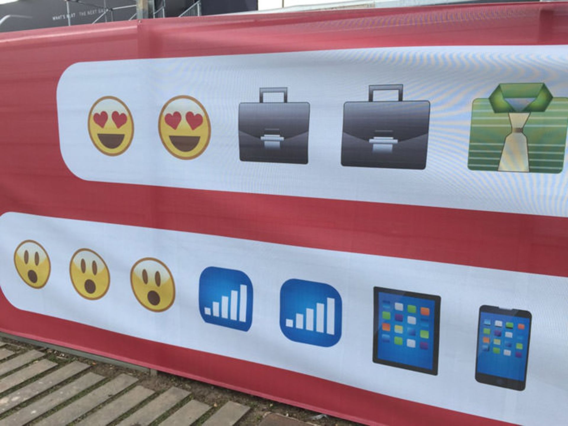 these-emoji-signs-are-meant