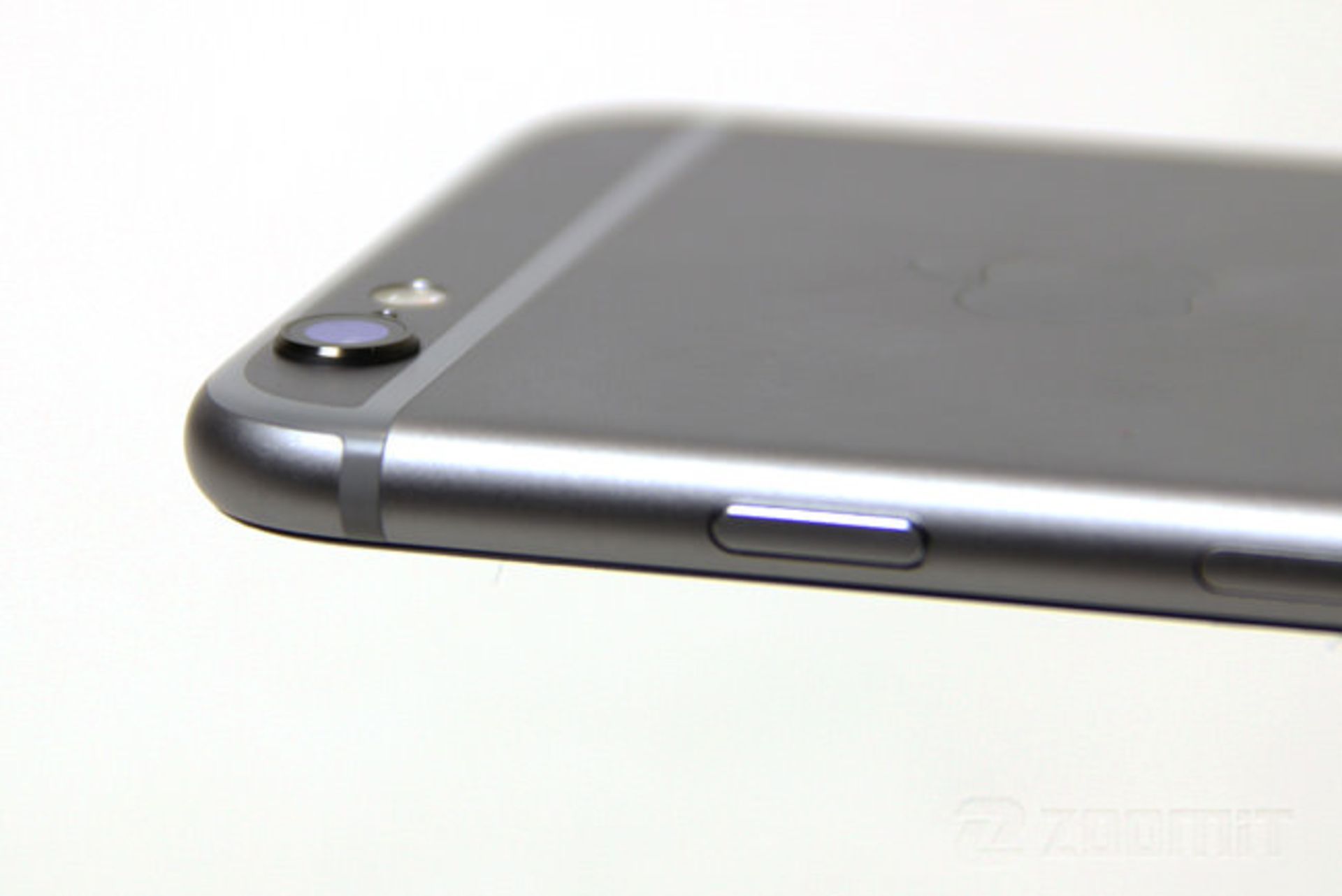 بیرون زدگی دوربین آیفون 6 اپل