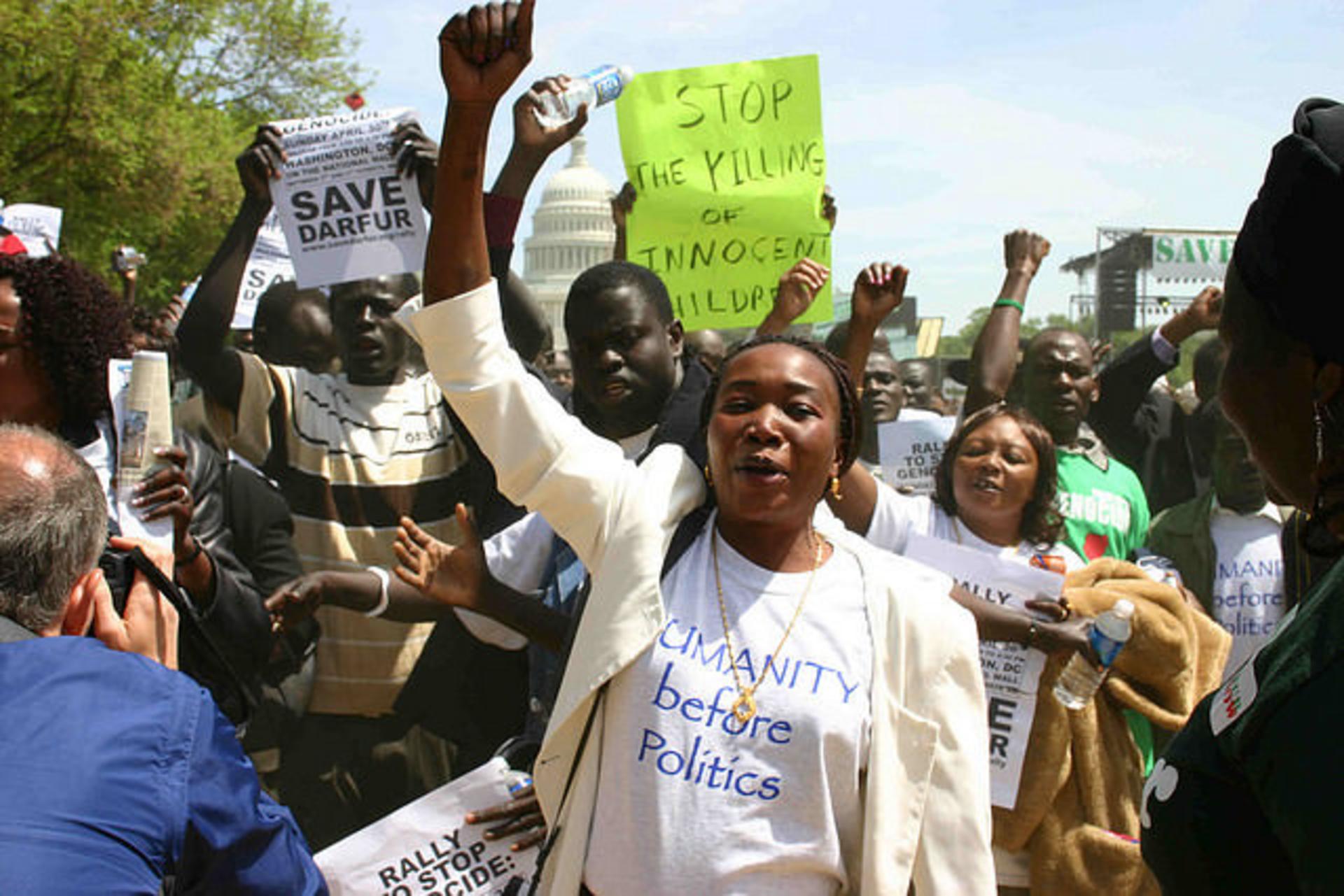 save-darfur-640x427