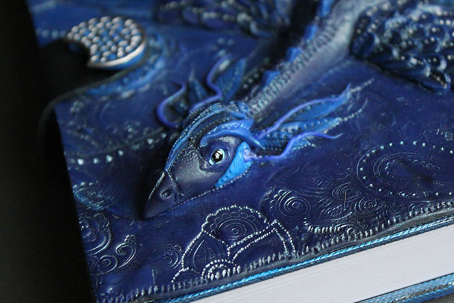 جلدهای رویایی برای کتاب‌های فانتزی