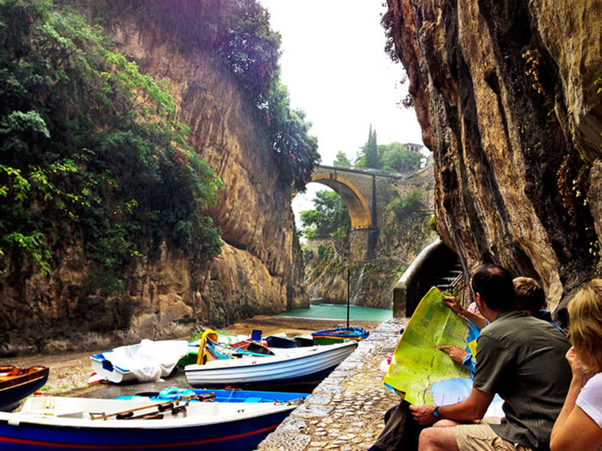 فوروره، شهری کوچک در امتداد سواحل آمالفی ایتالیا