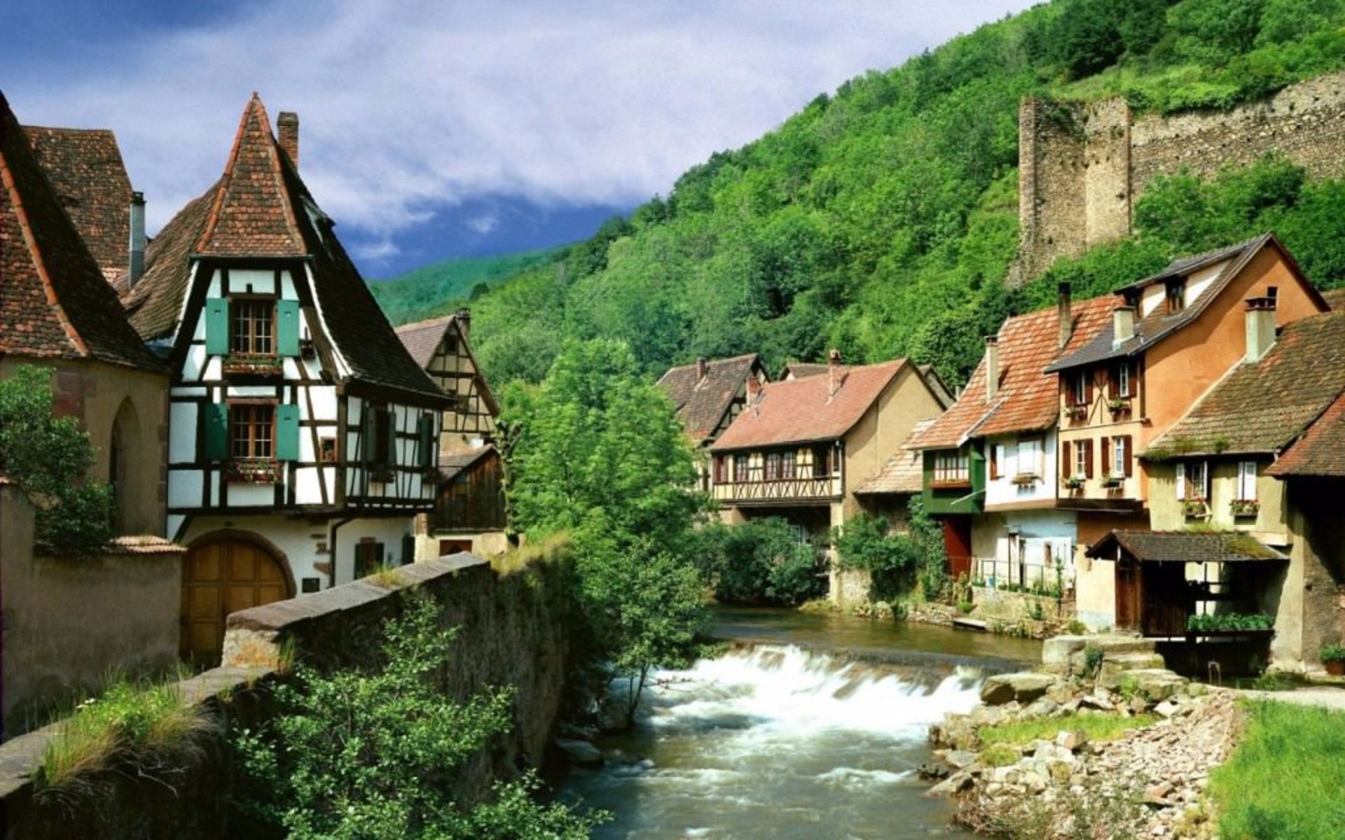 11-picturesque-villages-from-around-the-globe-1