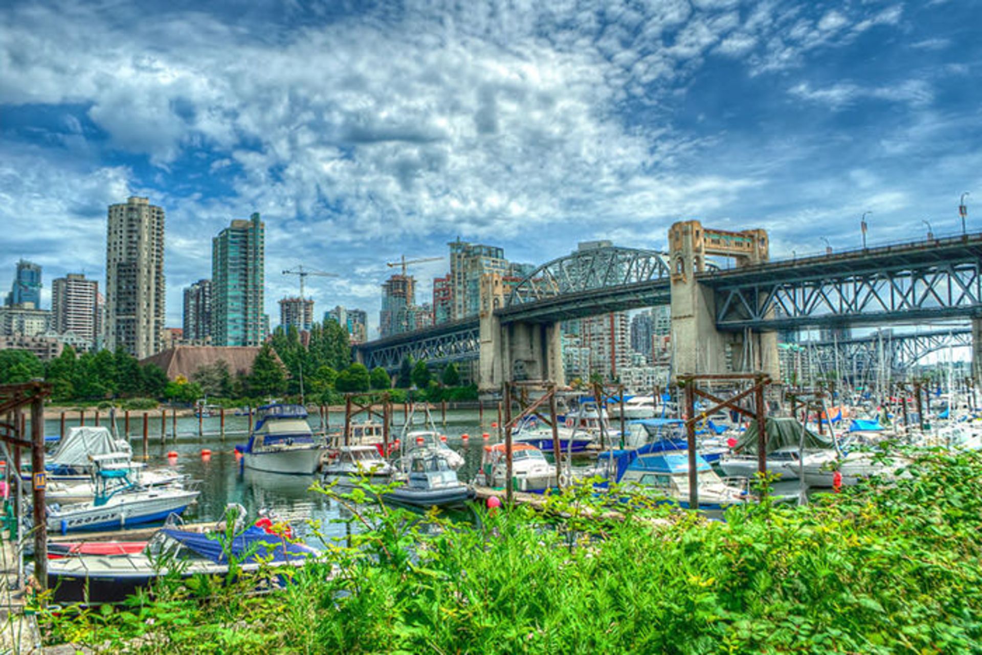 عکاسی از شهر زنده و پرجنب و جوش ونکوور