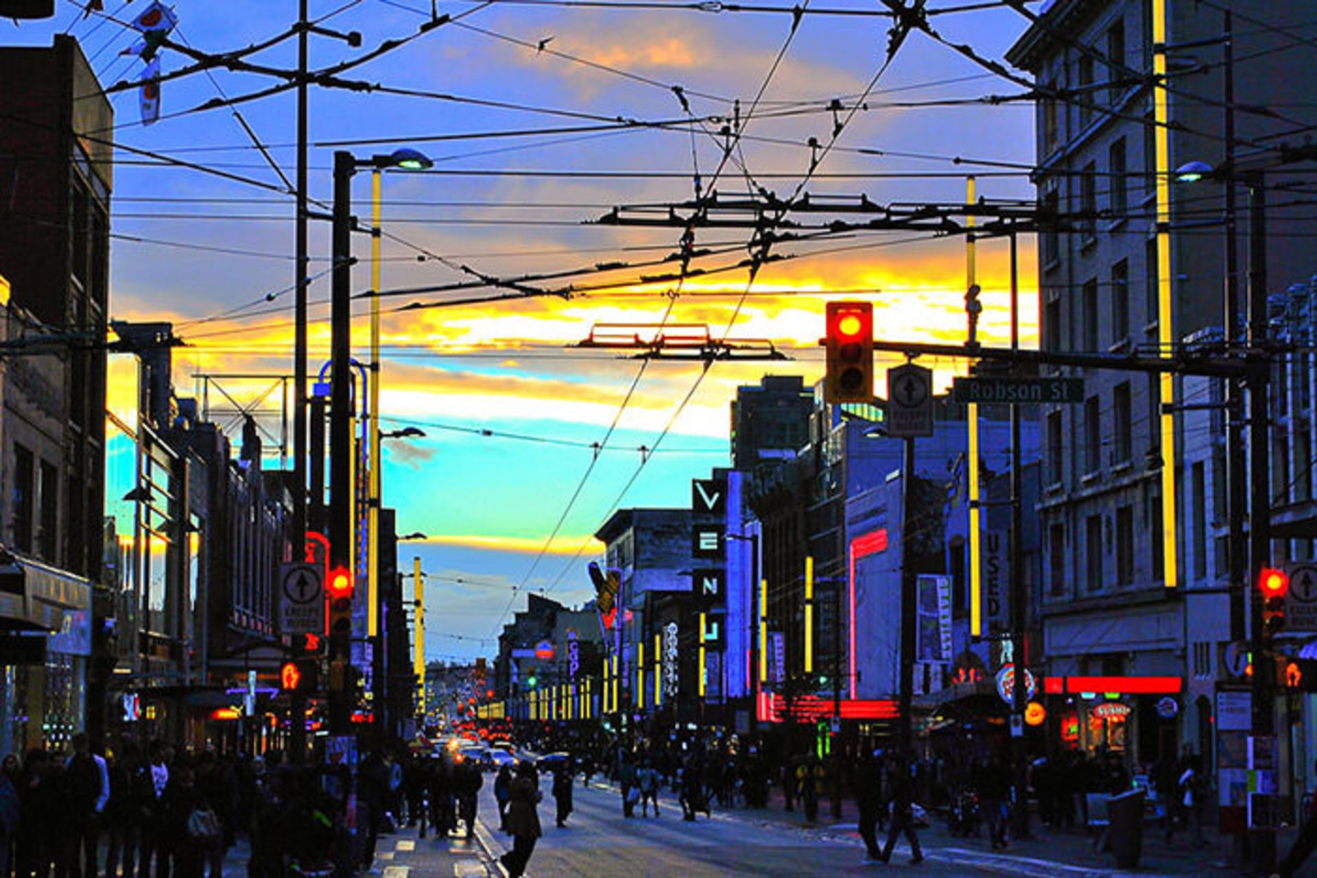 عکاسی از شهر زنده و پرجنب و جوش ونکوور