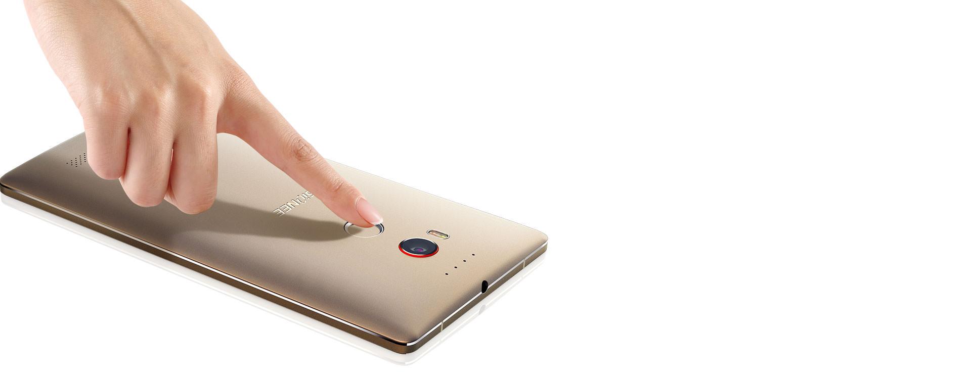 The-Gionee-Elife-E8