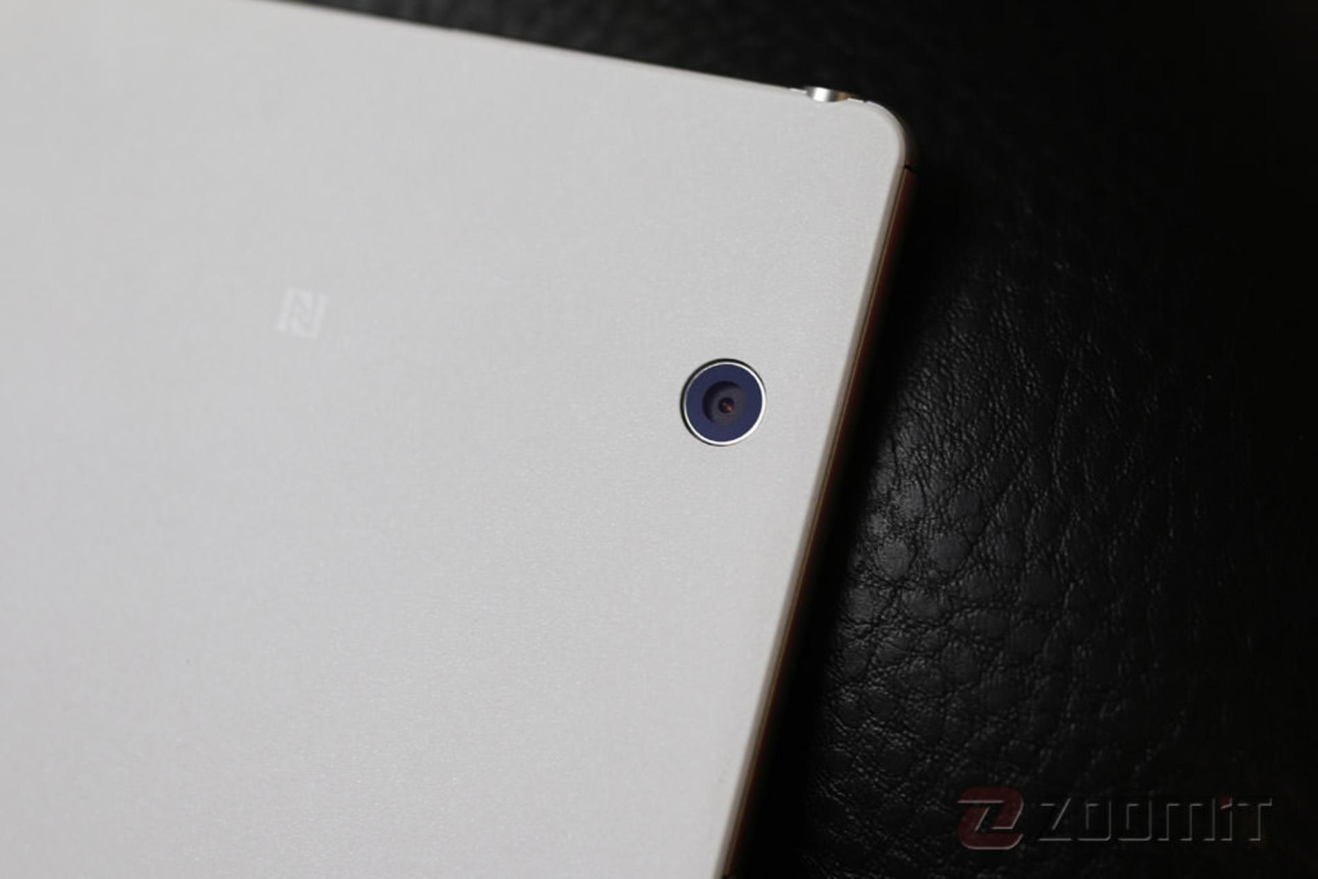Xperia Z4 Tablet 7