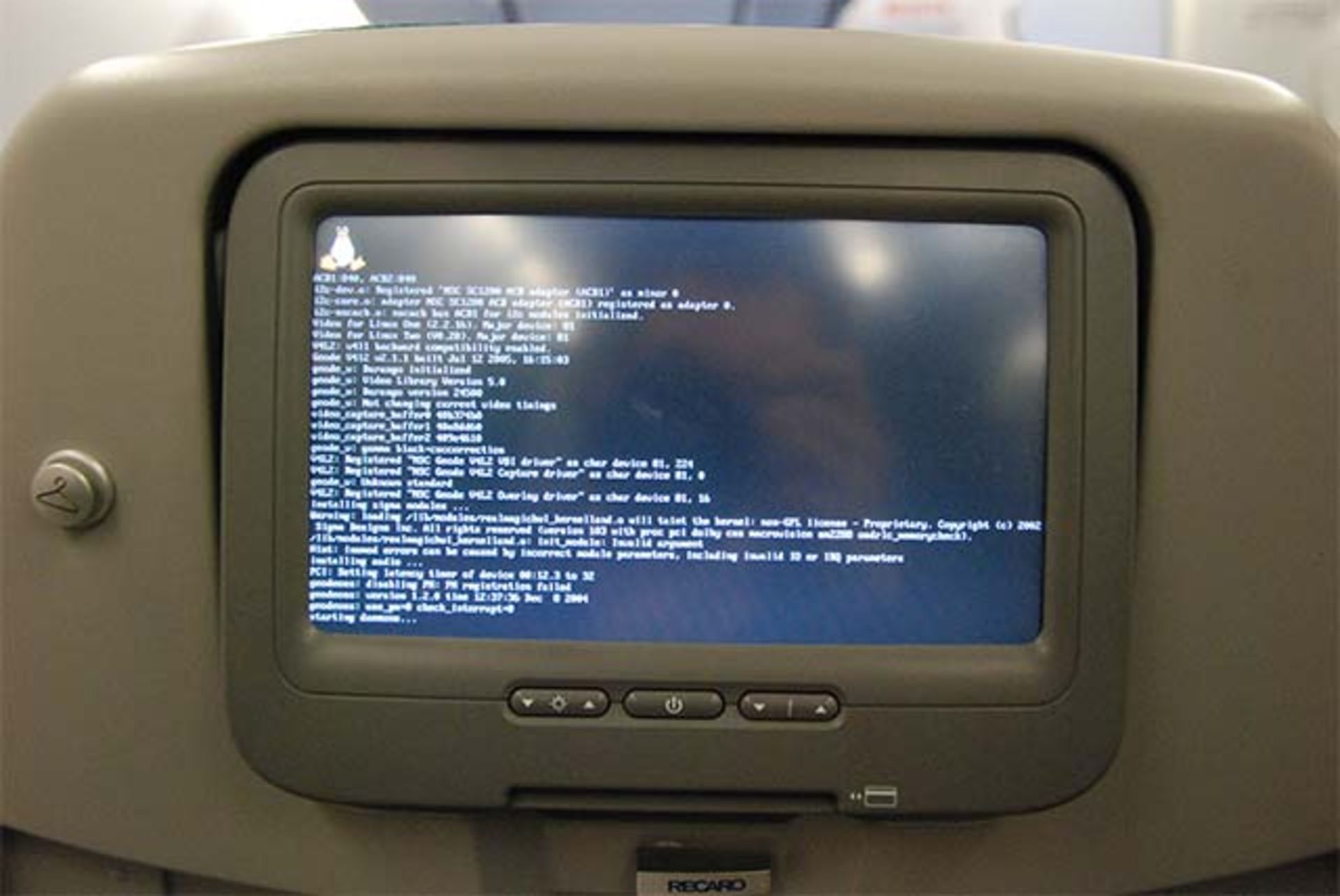 linux runs flight entertainment