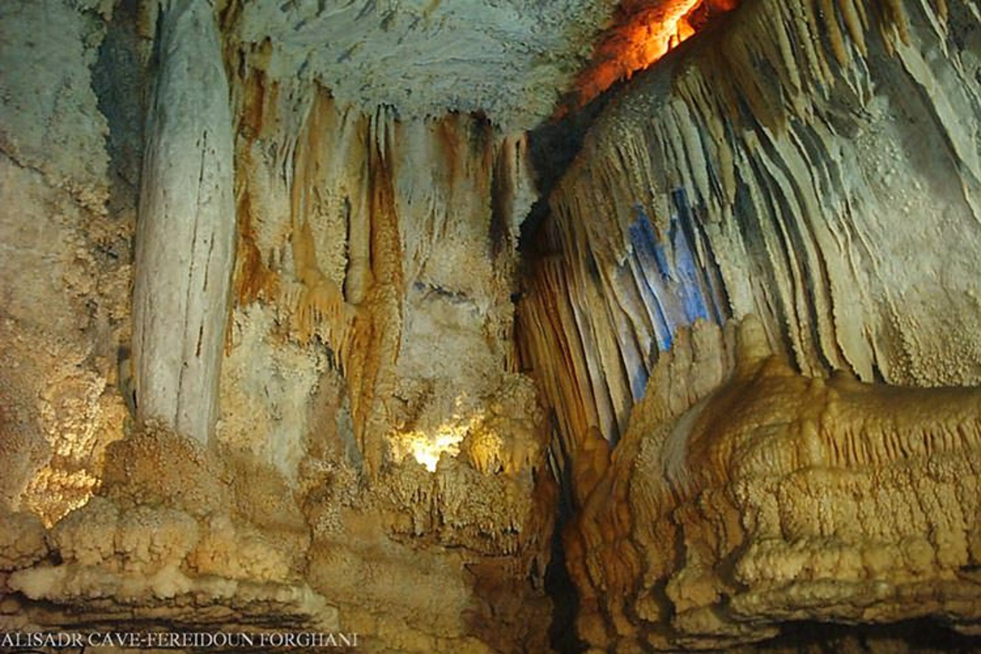 Alisadr Caves 1