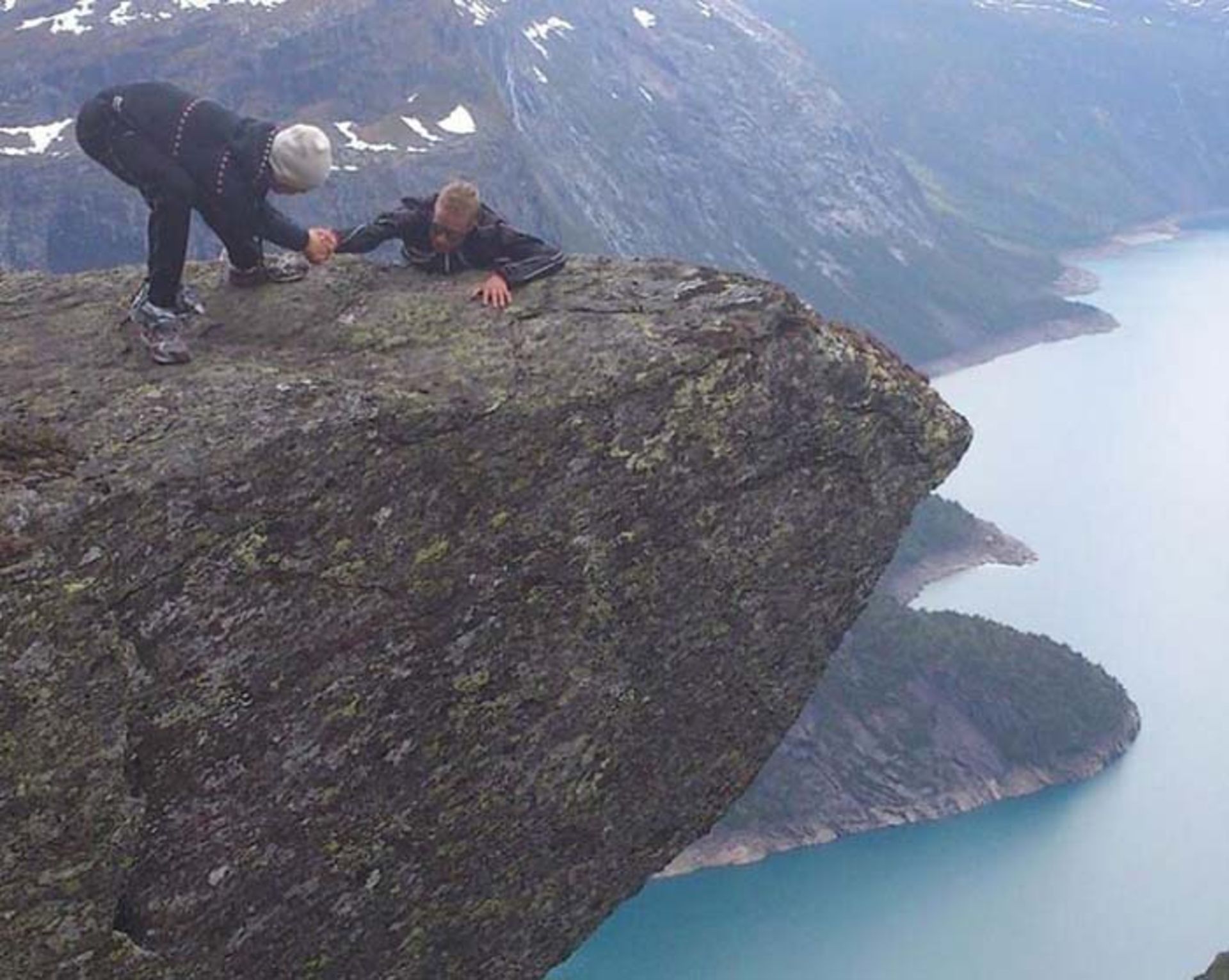 تصاویری مهیج از حضور در بالاترین نقاط زمین و ساختمان‌ها