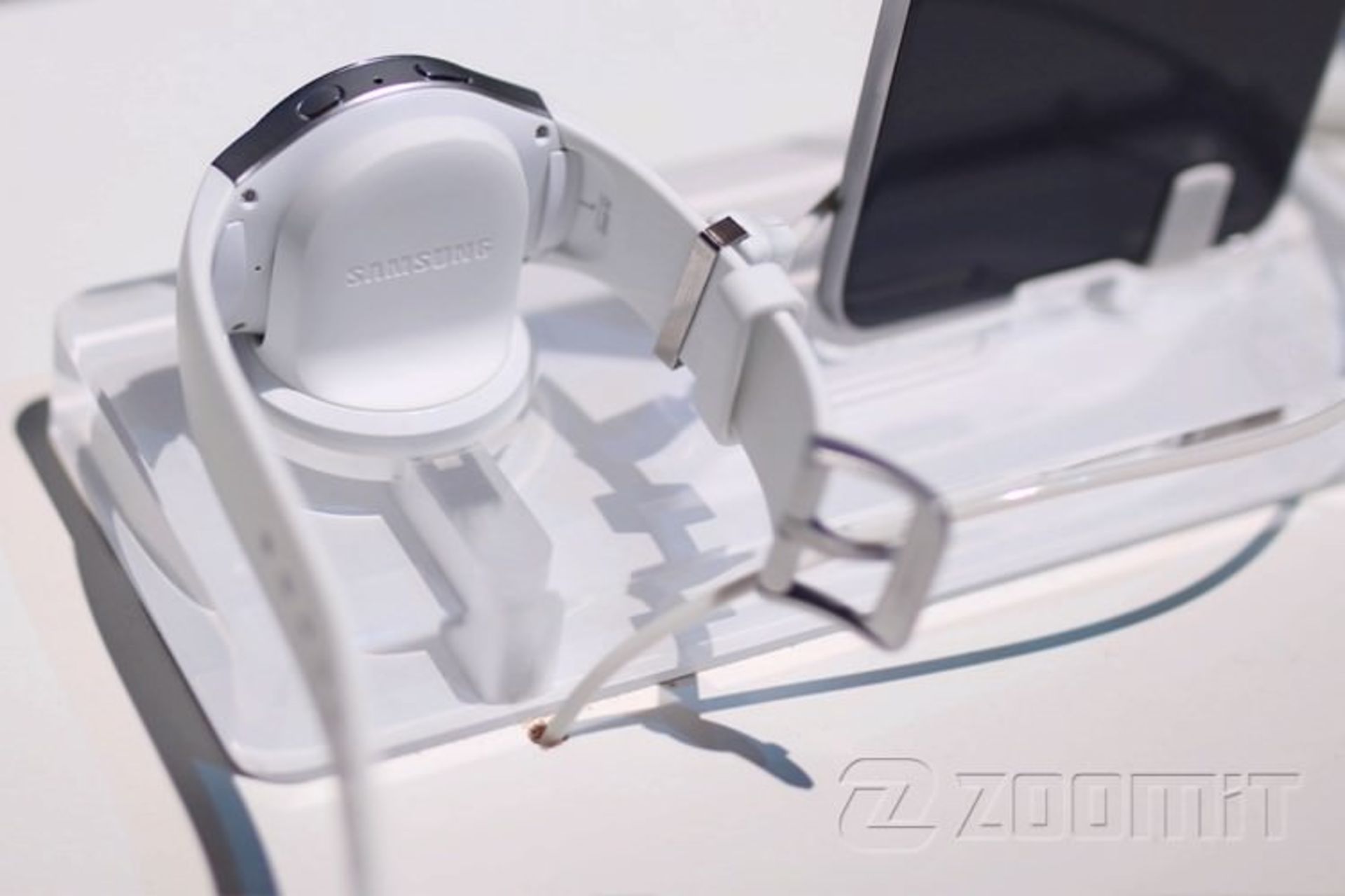 19 gear s2 zoomit.ir 1600x1200