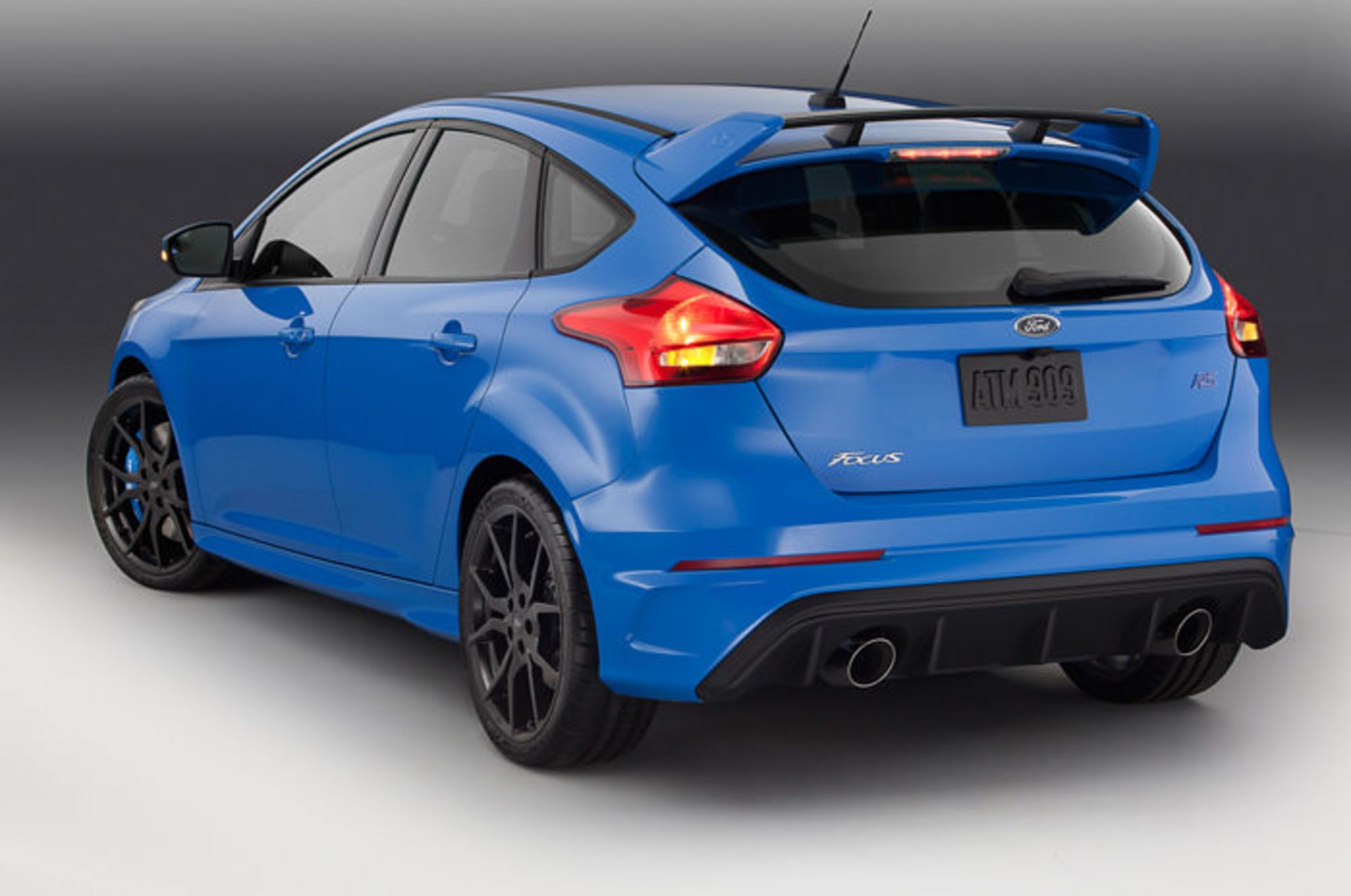 2016 ford focus rs 2