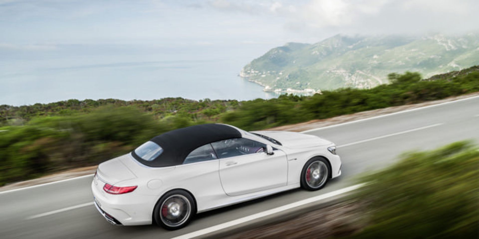 مرسدس بنز اس کلاس کابریولت