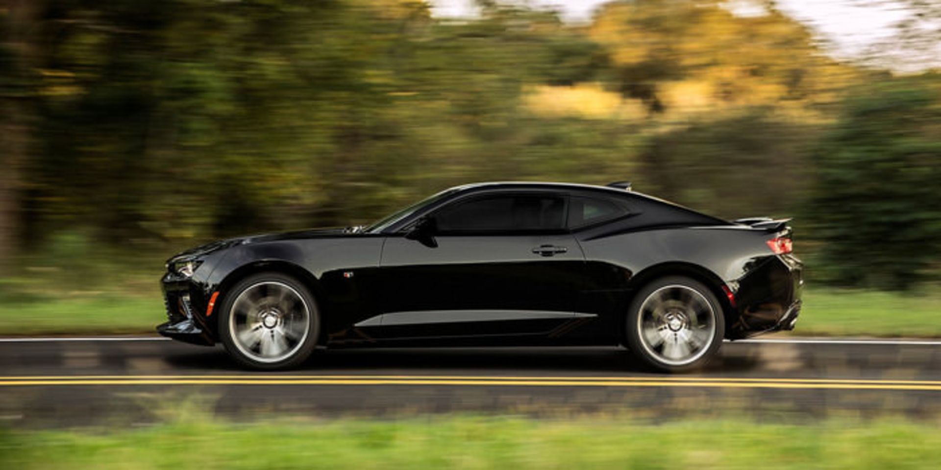 شورولت کامارو ۲۰۱۶