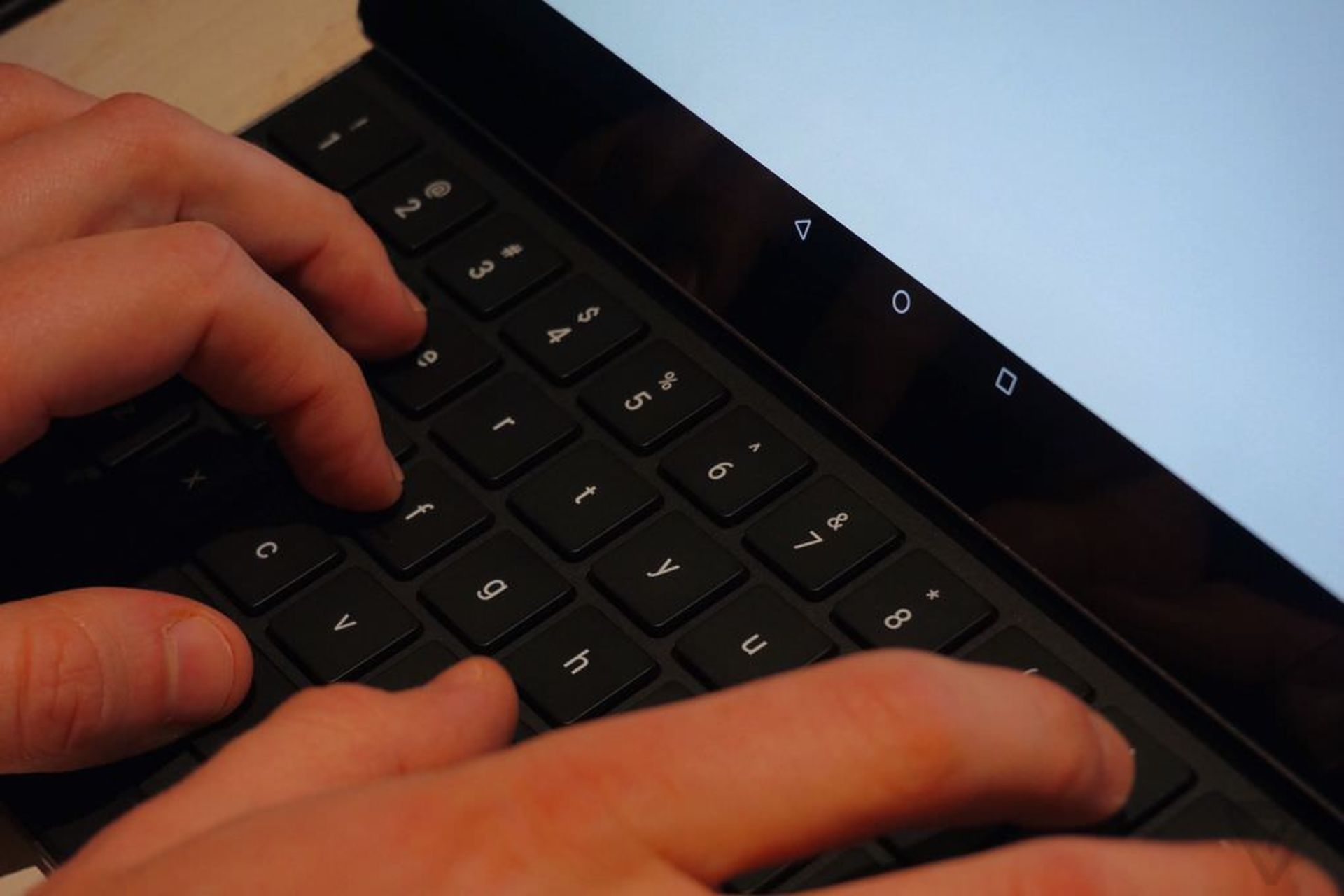 verge 2015 09 29 09 29 21.0