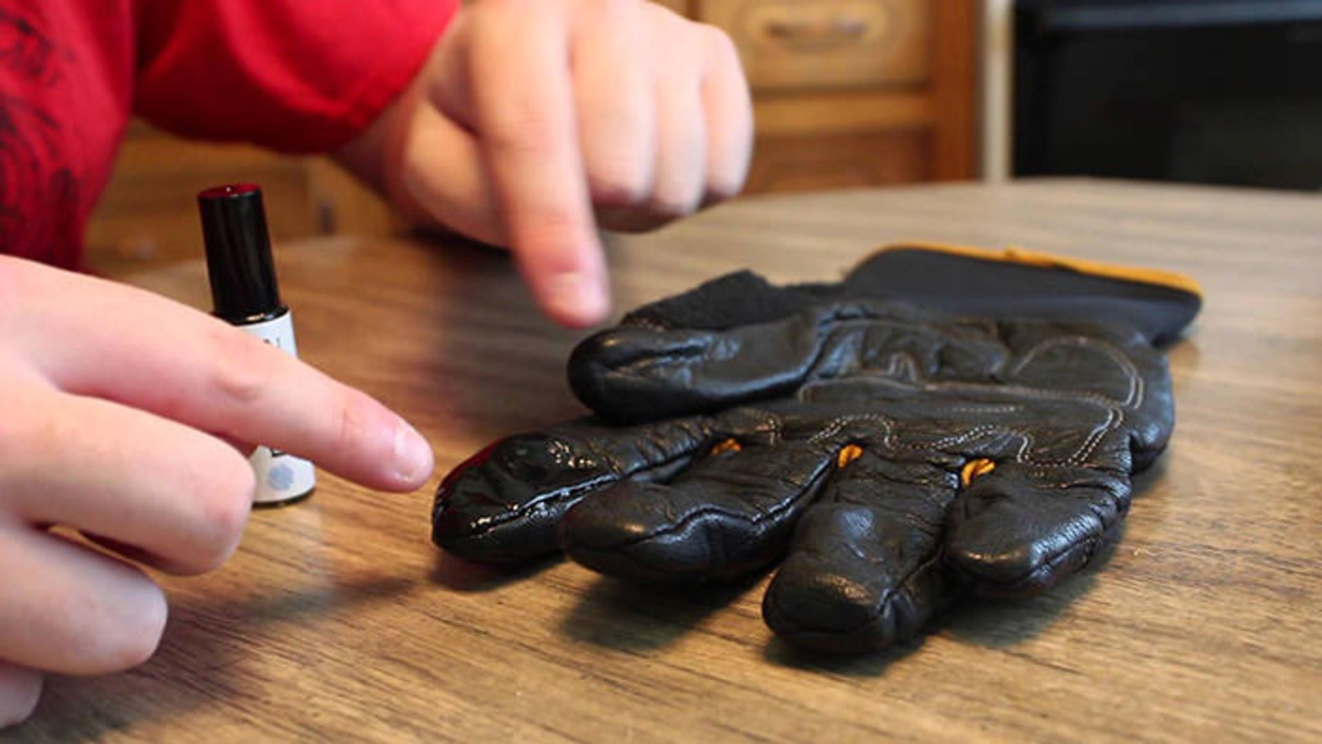 نانوتیپز و دستکش تاچ اسکرین