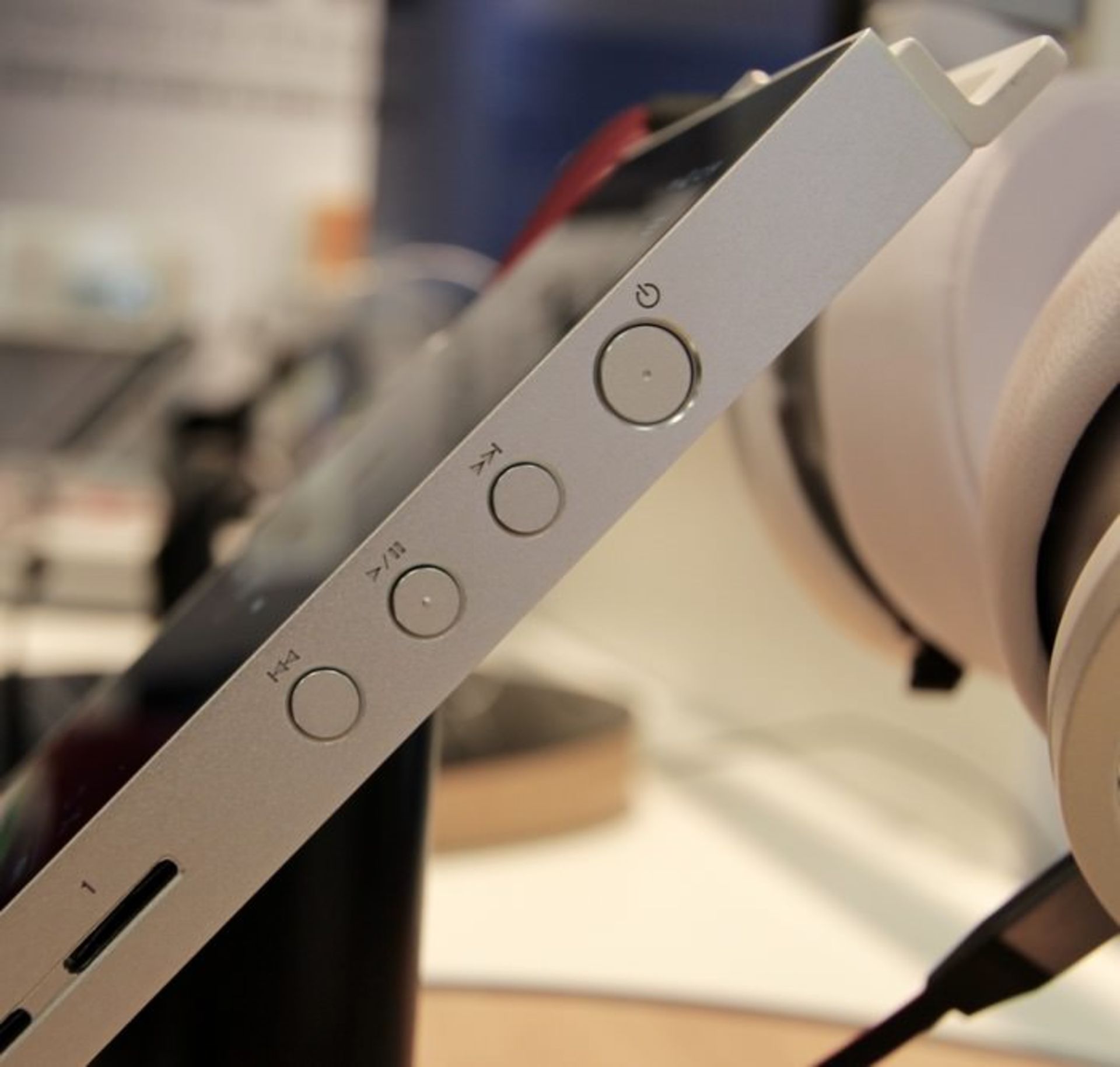 Pioneer XDP 100R Bedienelemente