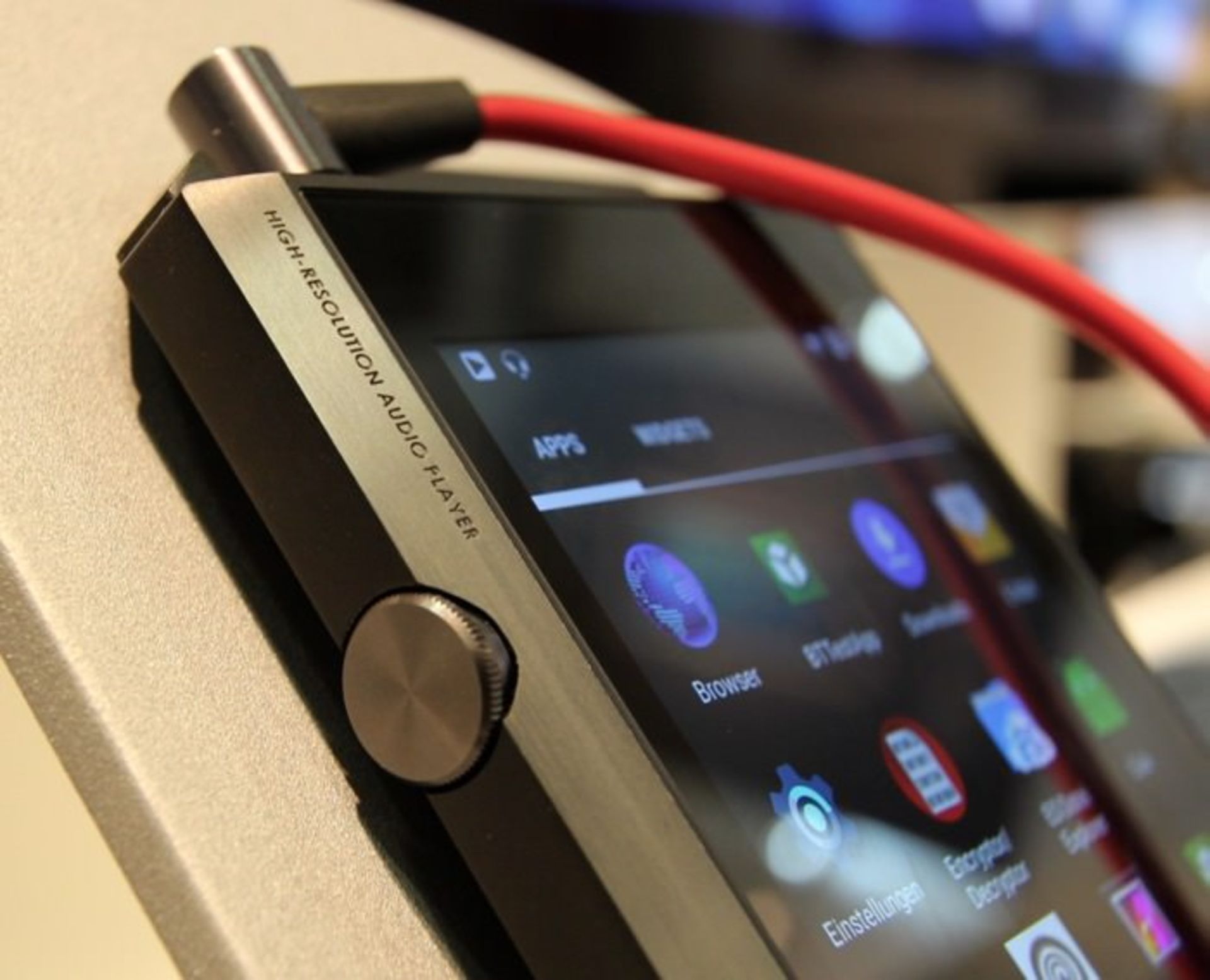 Pioneer XDP 100R Titel