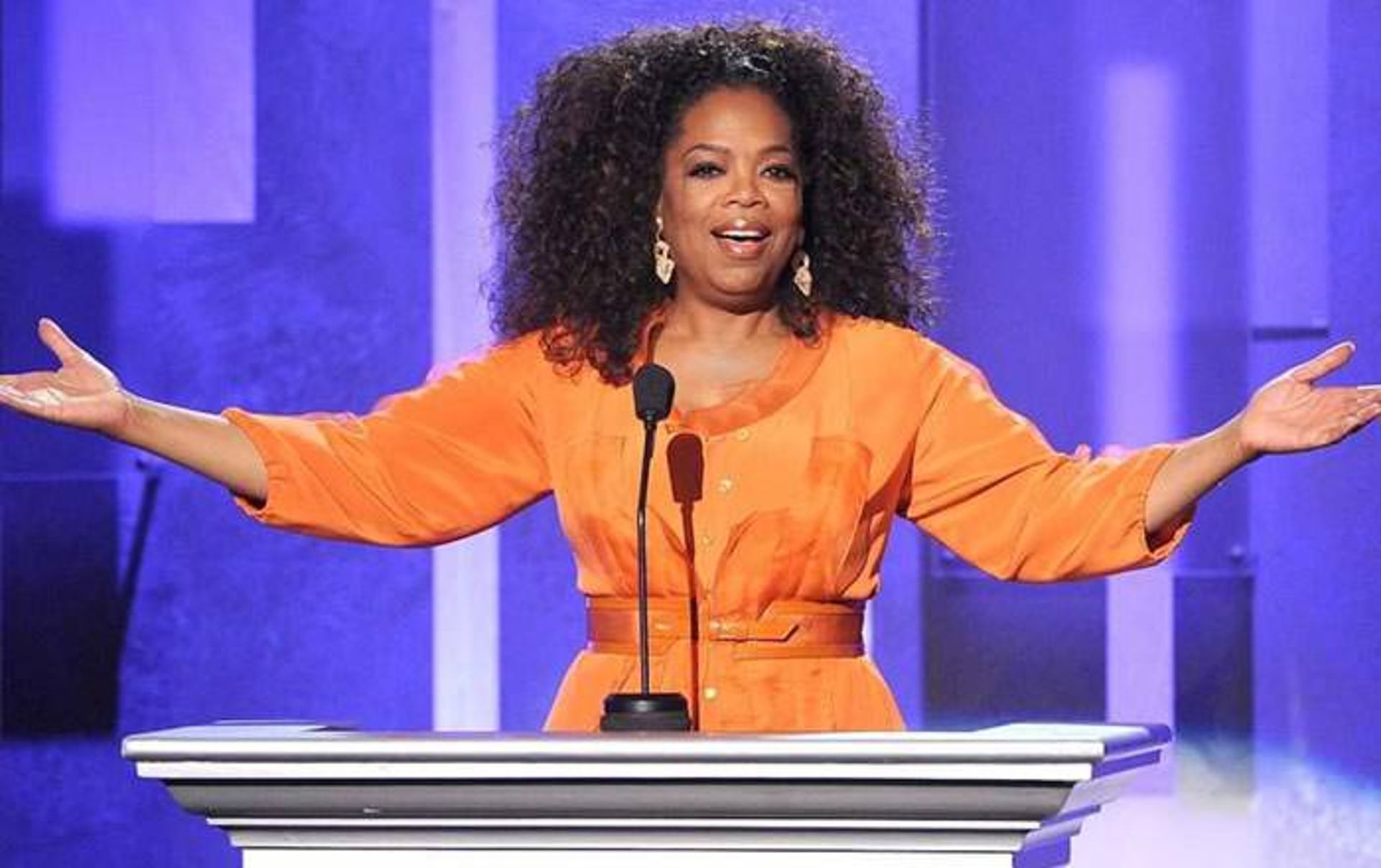 oprah winfrey worked at a corner grocery store