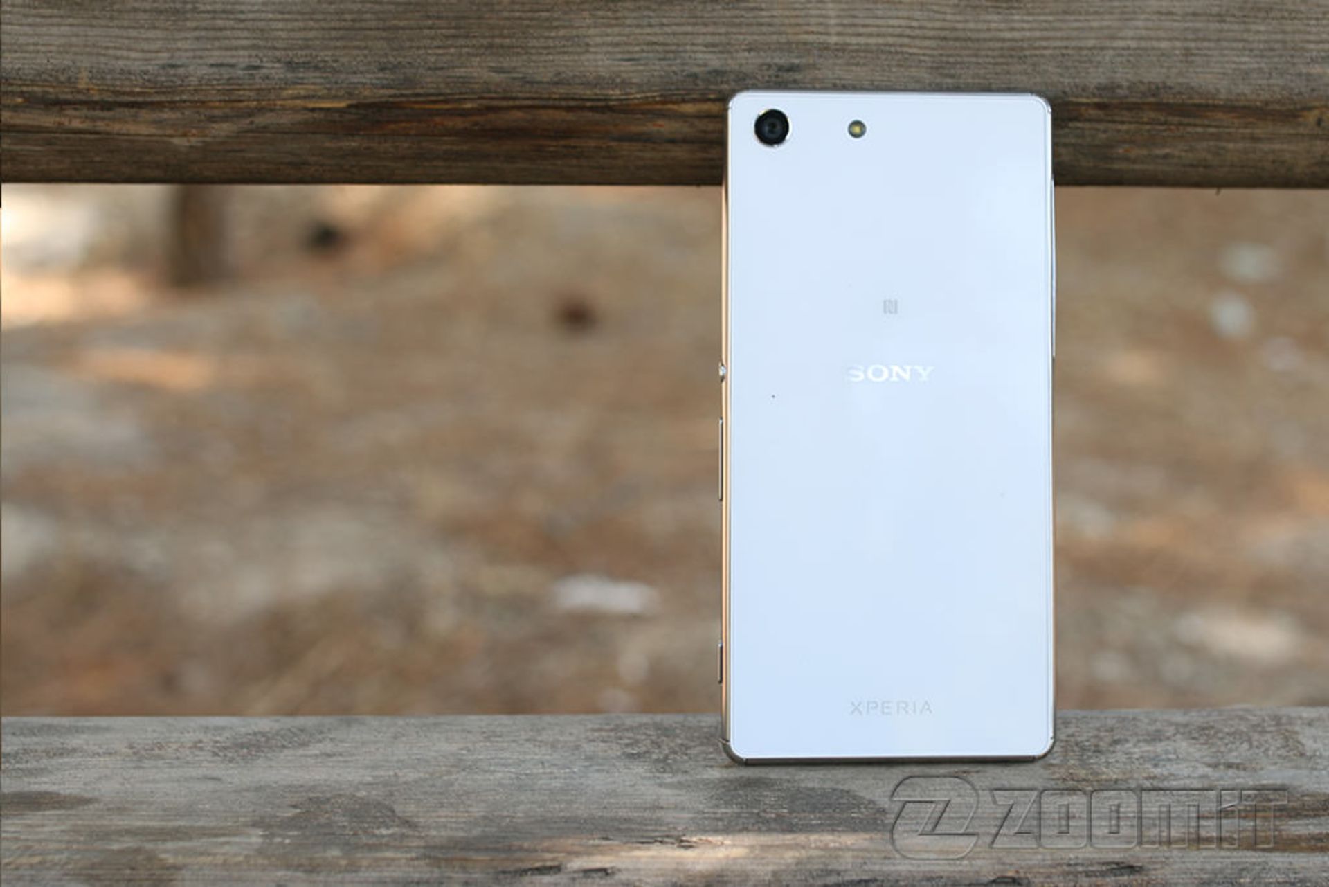 بررسی گوشی اکسپریا ام 5 سونی (Xperia M5 Dual)