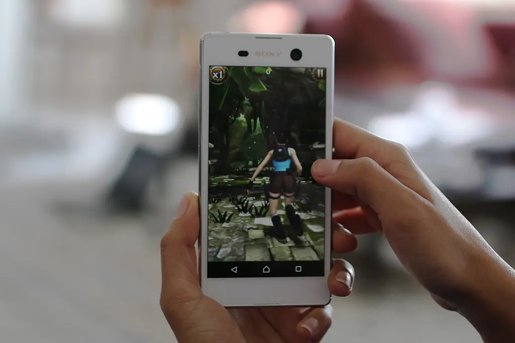 بررسی گوشی اکسپریا ام 5 سونی (Xperia M5 Dual)