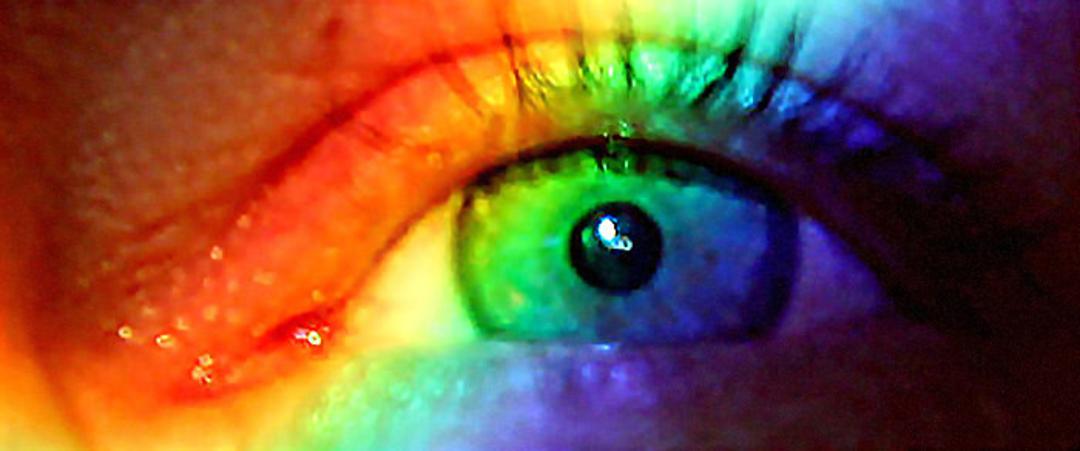 r TETRACHROMATIC VISION large570