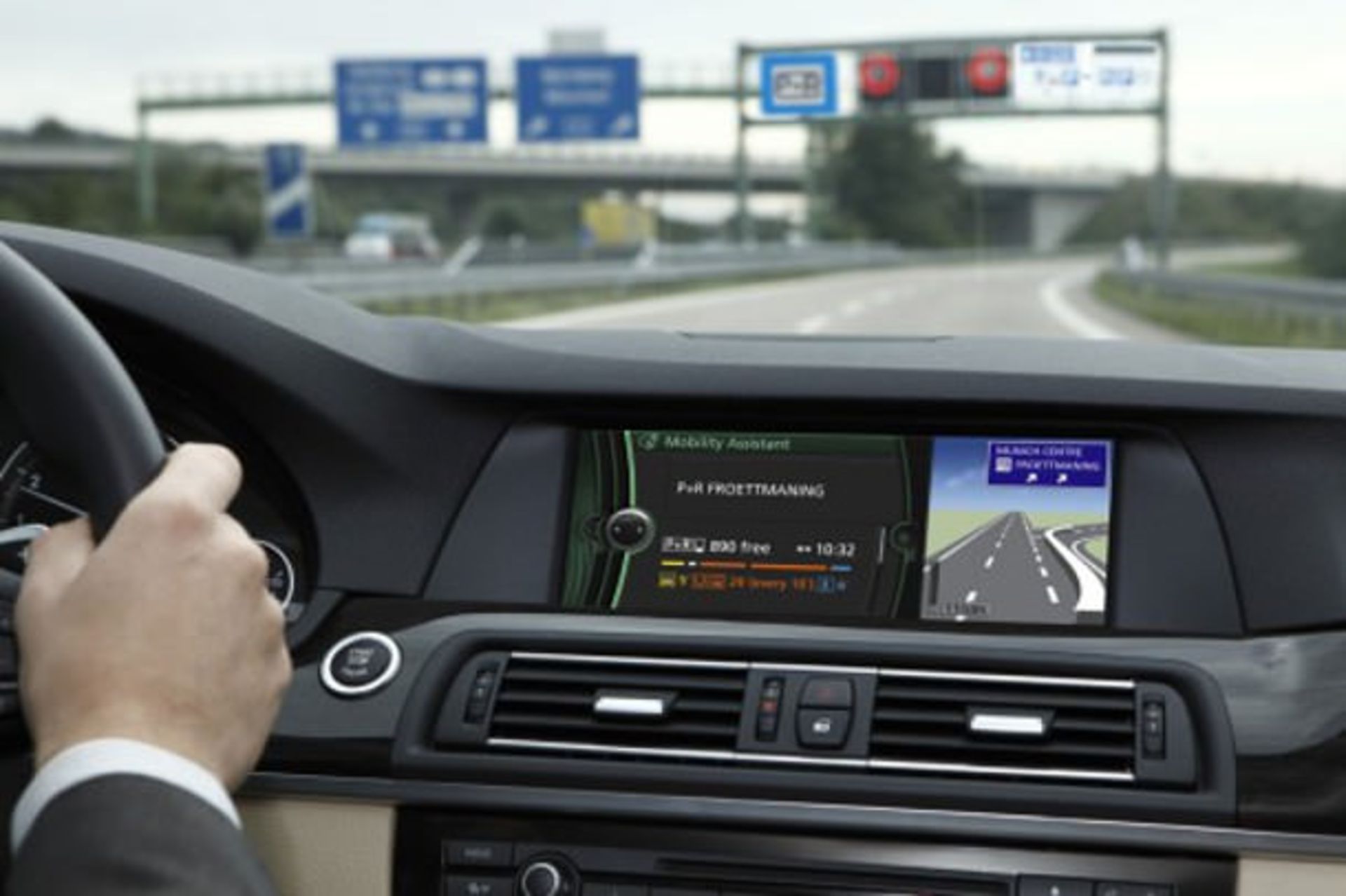 BMW-Connected-Drive-500x333