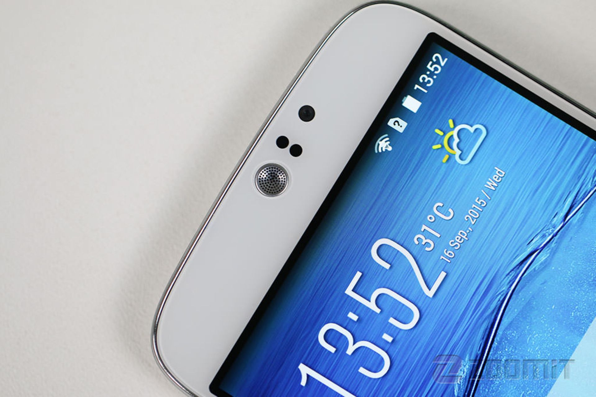 بررسی گوشی Liquid Jade Z ایسر