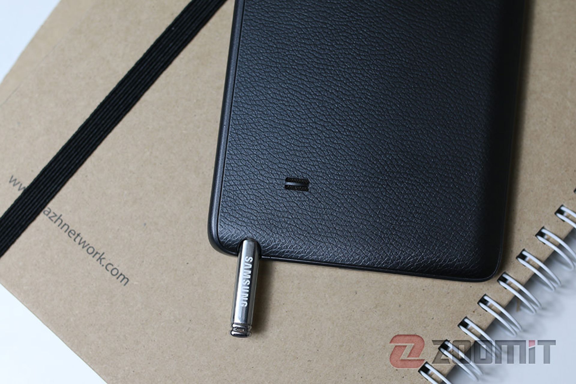 بررسی گلکسی نوت اج (Galaxy Note Edge)