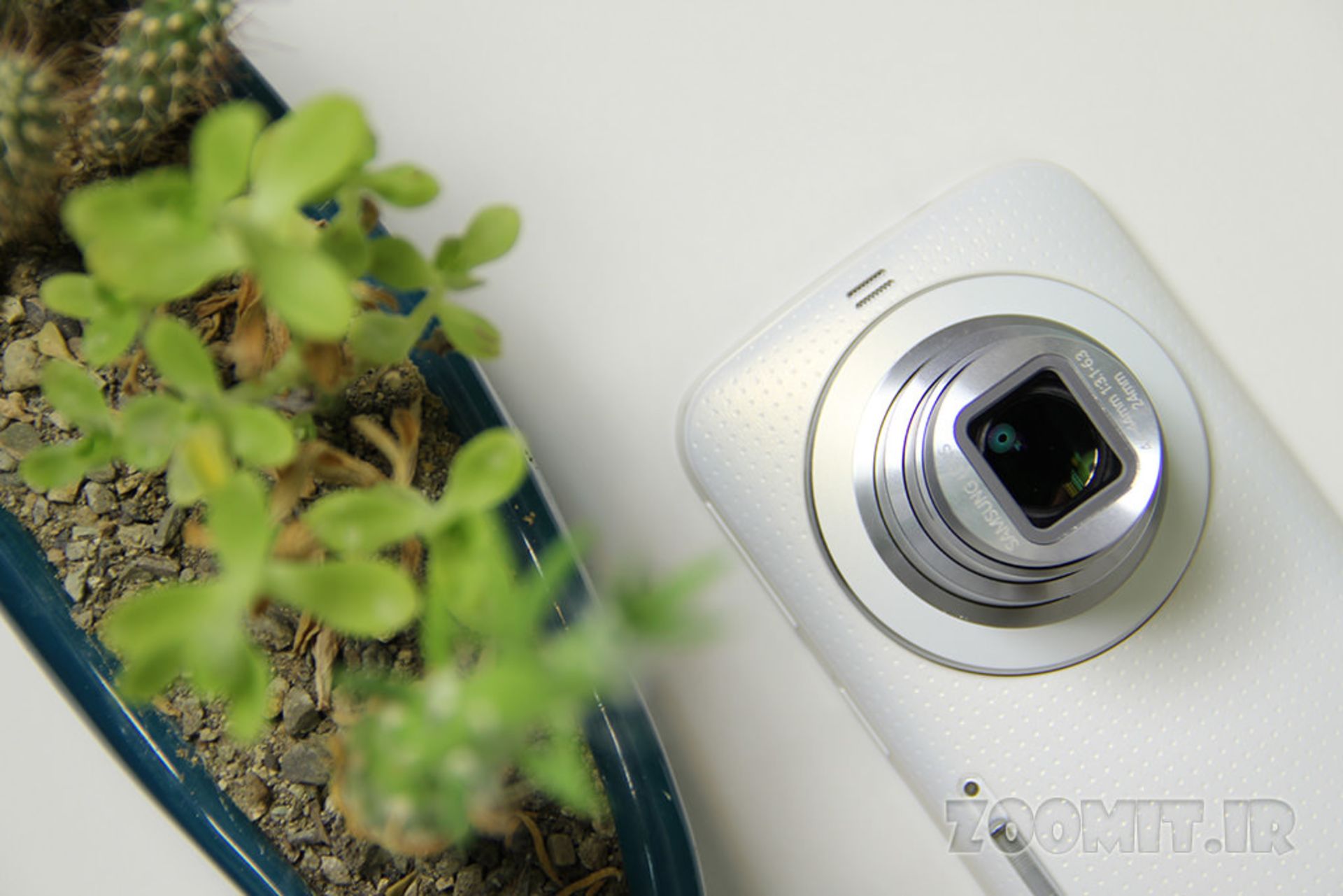 بررسی تلفن/دوربین گلکسی کی زوم سامسونگ (Galaxy K Zoom)