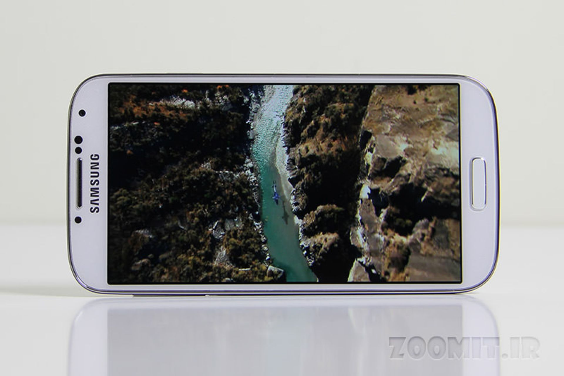 صفحه نمایش گلکسی اس 4