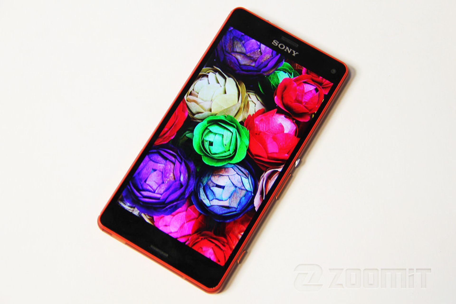 بررسی گوشی اکسپریا زد 3 کامپکت سونی