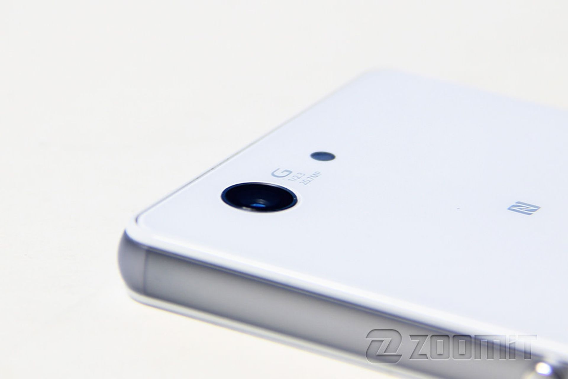 بررسی گوشی اکسپریا زد 3 کامپکت سونی