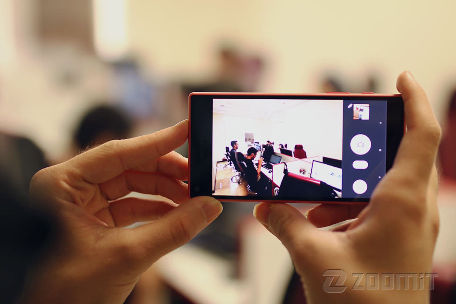 بررسی تلفن اکسپریا زد 5 کامپکت (Xperia Z5 Compact)