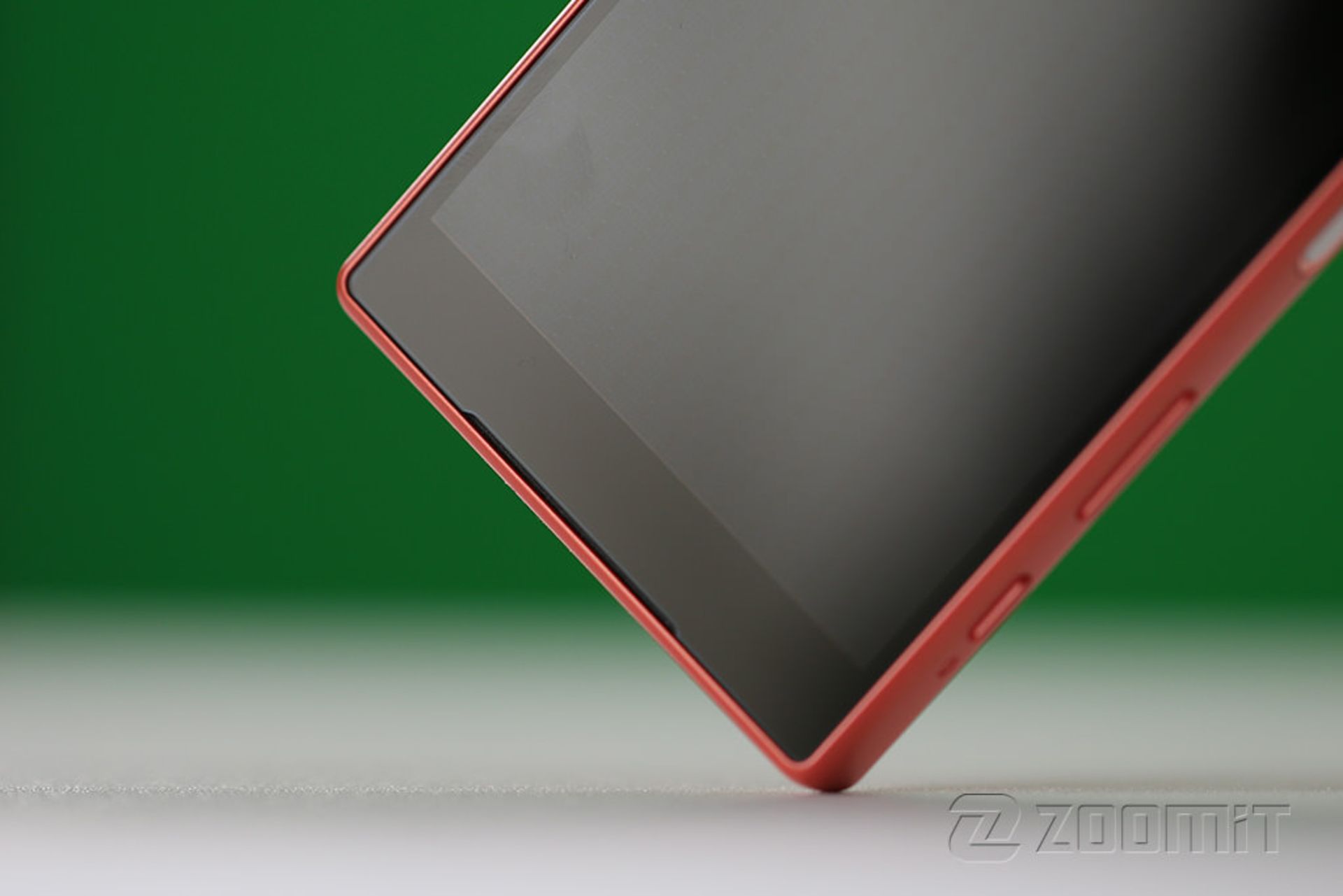 بررسی تلفن اکسپریا زد 5 کامپکت (Xperia Z5 Compact)